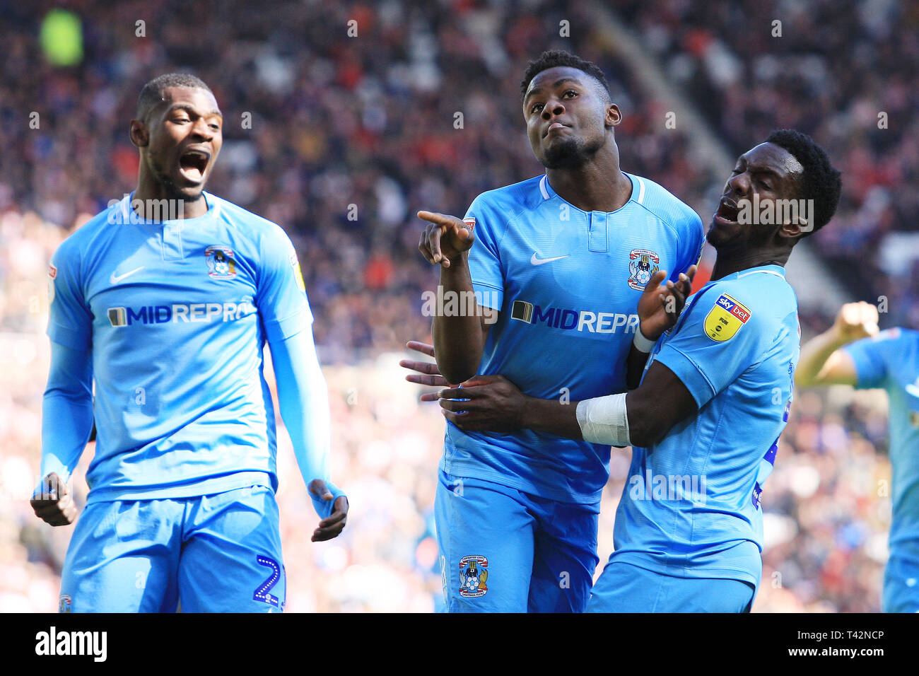 SUNDERLAND, England. 13. April von Coventry City helle Enobakhare feiert zählenden erste Ziel seiner Seite während der Sky Bet Liga 1 Übereinstimmung zwischen Sunderland und Coventry City im Stadion des Lichts, Sunderland am Samstag, 13. April 2019. (Credit: Steven Hadlow | MI Nachrichten) nur die redaktionelle Nutzung, eine Lizenz für die gewerbliche Nutzung erforderlich. Keine Verwendung in Wetten, Spiele oder einer einzelnen Verein/Liga/player Publikationen. Foto darf nur für Zeitung und/oder Zeitschrift redaktionelle Zwecke verwendet werden. Möglicherweise nicht für Publikationen, bei denen 1 Spieler, 1 Club oder 1 Wettbewerb ohne schriftliche Genehmigung von Fo verwendet werden. Stockfoto