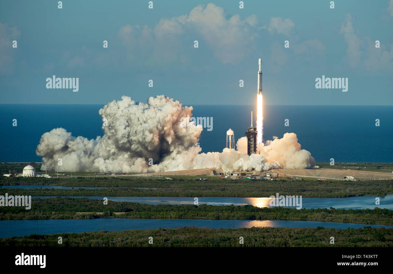 SpaceX Falcon schwer starten Stockfoto