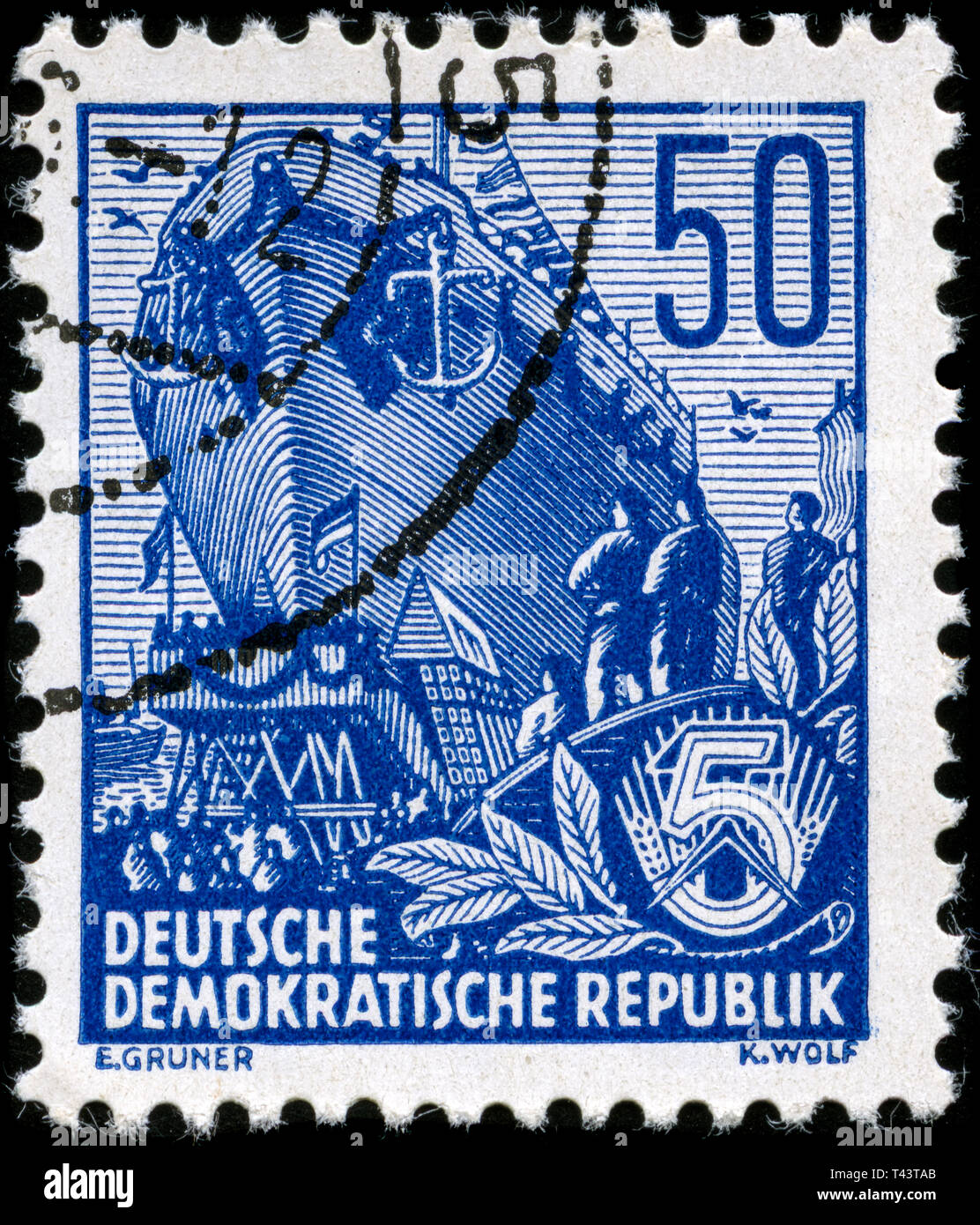 Briefmarke aus Ostdeutschland (DDR) im Fünfjahresplan Serie 1957 ausgestellt Stockfoto