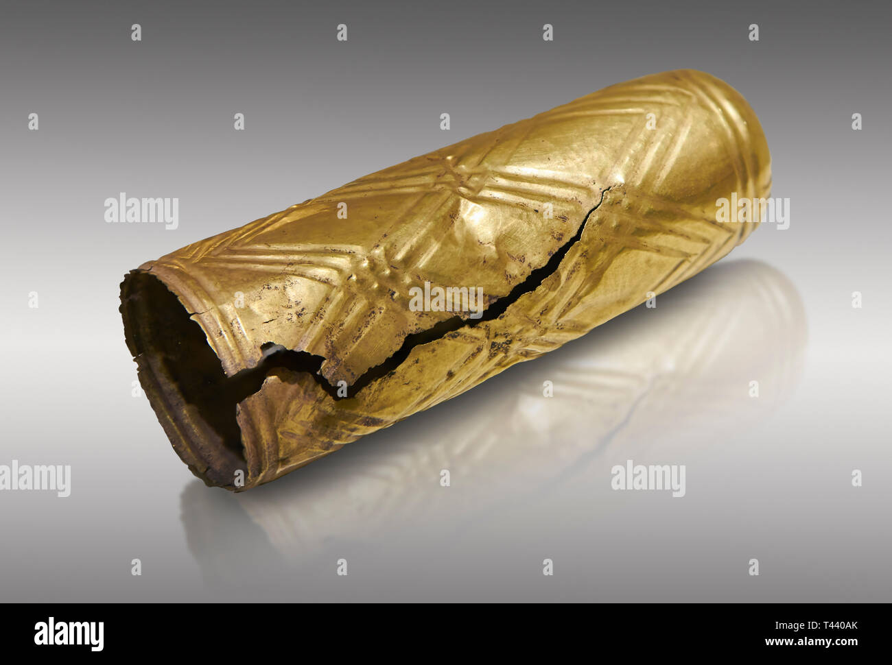 Bronzezeit Hattiergemeinschaft gold Möbel, die aus einem möglichen königliche Grab aus der Bronzezeit (2500 v. Chr. bis 2250 v. Chr.) - alacahoyuk - Museum für Anatolische Civilizatio Stockfoto