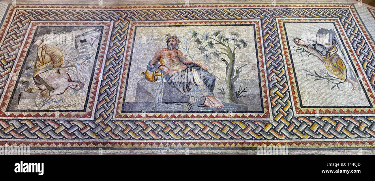 Römische Mosaiken - Der euphrat Götter (Fluss). Euphrat Villa, antike Zeugama, 2. - 3. nachchristlichen Jahrhundert. Das Zeugma Mosaic Museum, Gaziantep, Türkei. Stockfoto