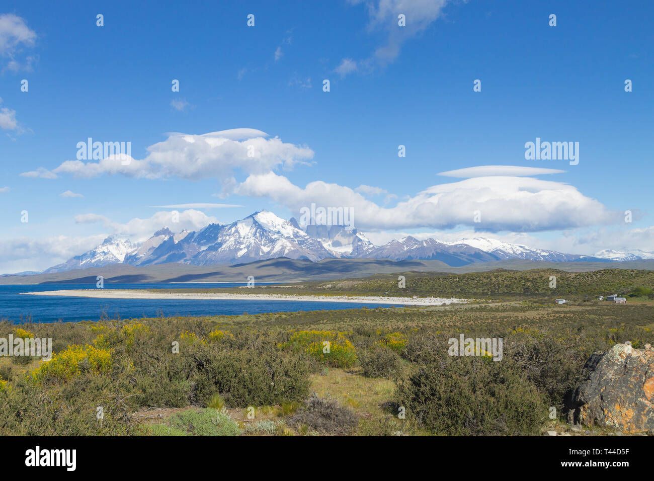 Sarmiento Seeblick, Torres del Paine Nationalpark, Chile. Chilenischen Patagonien Landschaft Stockfoto