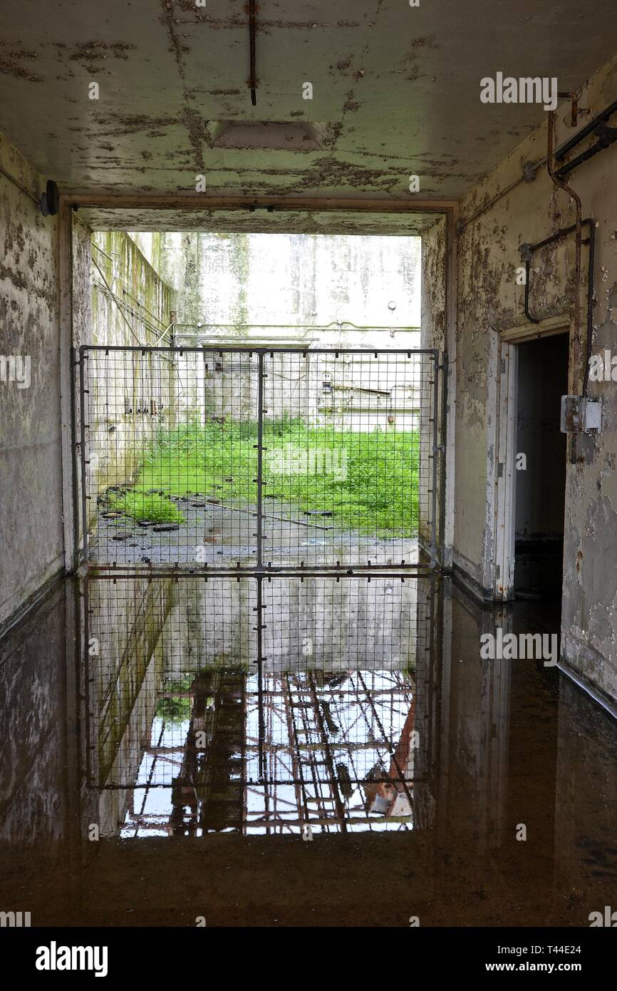 Atomwaffen prüfzelle an der ehemaligen Atomic Weapons Research Establishment technische HQ und Telemetrie-station, Orford Ness, Orford, Suffolk, England. Stockfoto