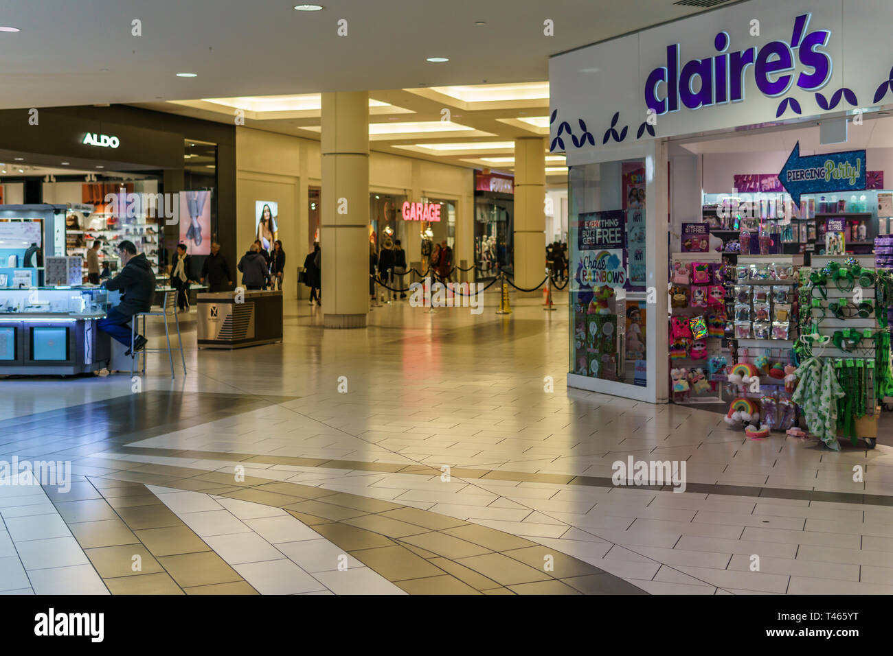 Burnaby, Kanada - März 10, 2019: Innenansicht von Metropolis in Metrotown Shopping Mall. Stockfoto