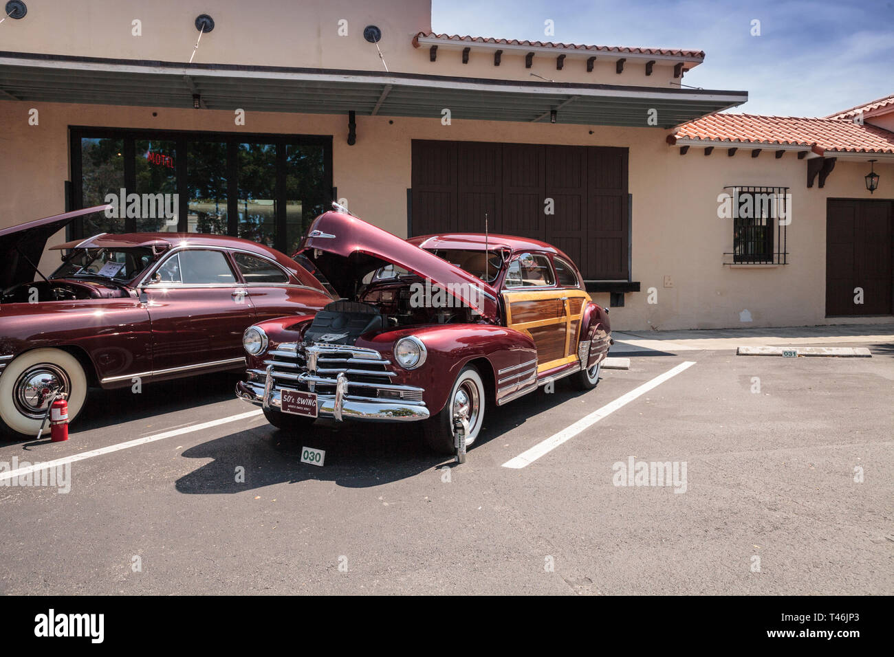 Naples, Florida, USA - März 23,2019: Woody 1948 Chevrolet auf der 32. jährlichen Neapel Depot Classic Car Show in Naples, Florida. Nur redaktionell. Stockfoto