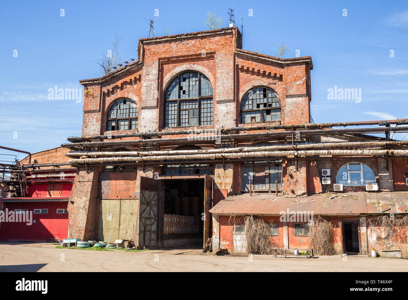Die industrielle Architektur. Alte Gebäude Rüstung Hardening Workshop bei izhora Pflanzen, 1896, Kolpino, St. Petersburg, Russland Stockfoto
