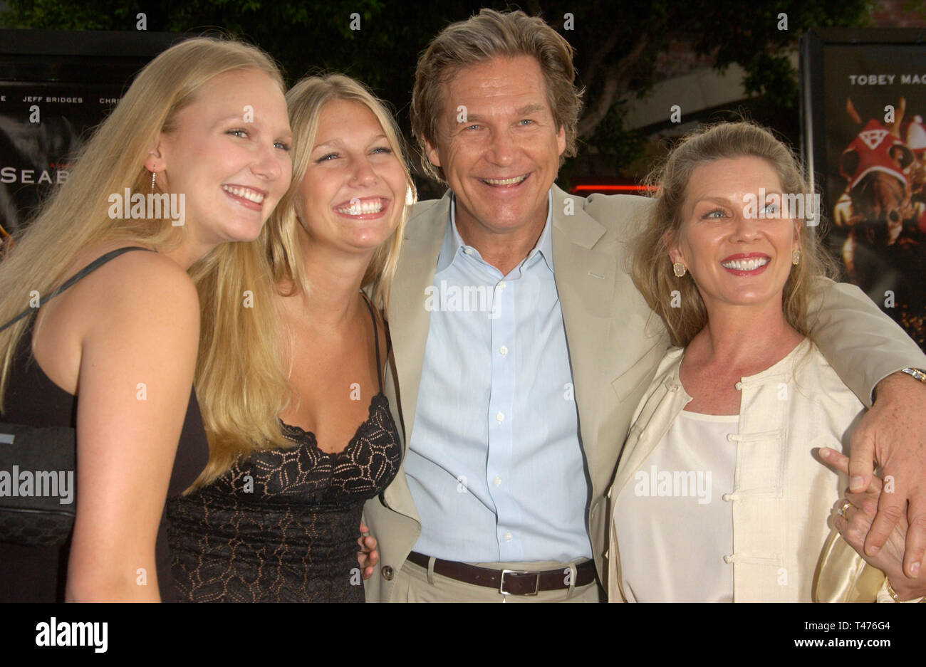 los-angeles-ca-22-juli-2003-schauspieler-jeff-bridges-frau-susan