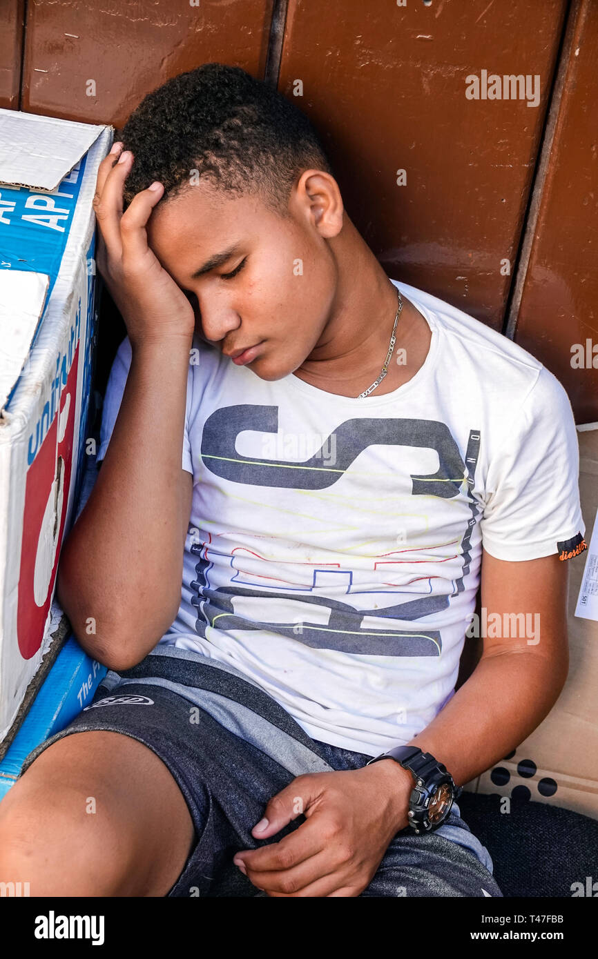 Cartagena Kolumbien,Hispanic Latino ethnische Einwanderer Minderheit,Einwohner,Einwohner,Teenager Teenager Teenager Jugendliche Jugendliche Jugendliche Jugendliche Jugendliche Jugendliche Jugendliche Jugendliche Stockfoto