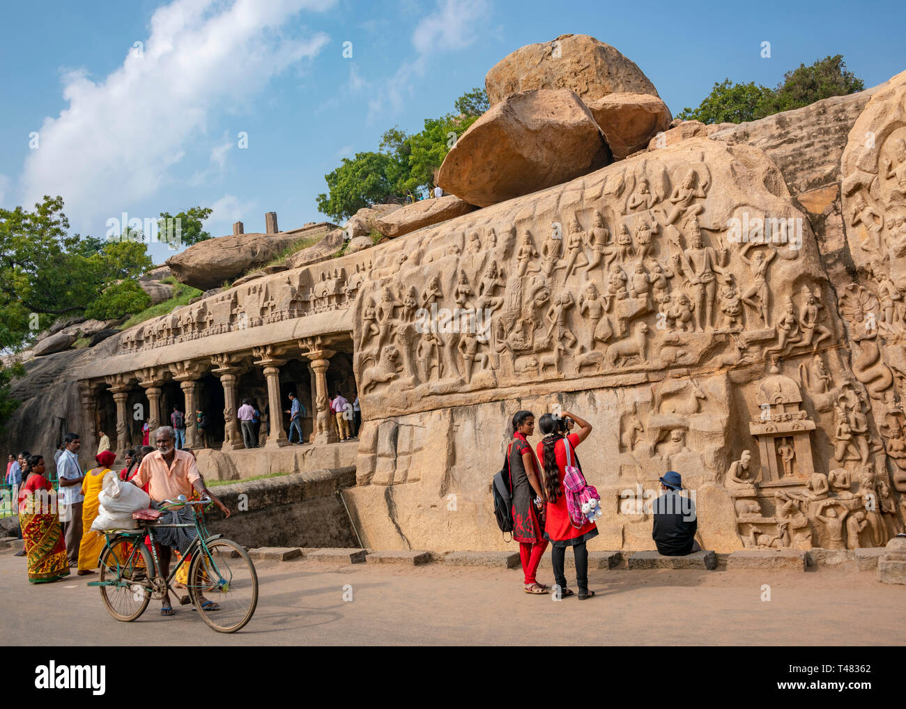 Horizontale Sicht auf die spektakuläre Arjunas Buße in Mahabalipuram, Indien. Stockfoto