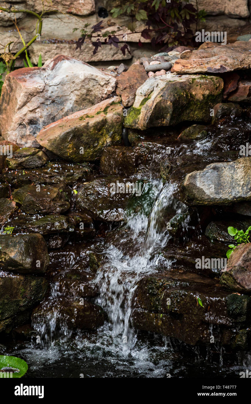 Garten Wasserfälle Stockfoto