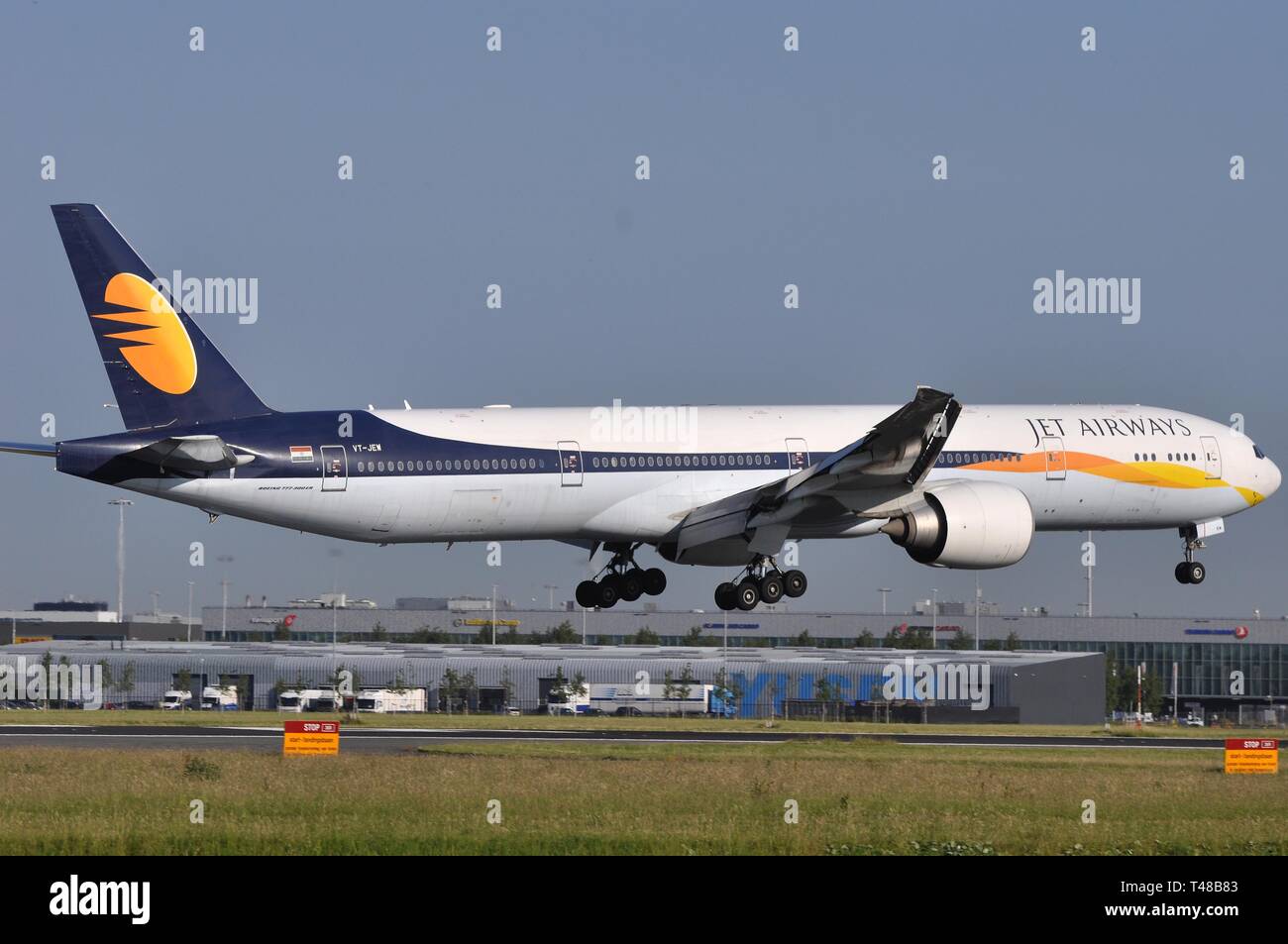 BOEING 777-300ER FLUGZEUGE DER INDISCHEN JET AIRWAYS Stockfoto