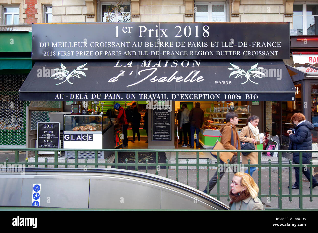 La maison d'Isabelle, 47 Boulevard Saint-Germain, Paris, Frankreich. aussen Storefront einer französischen Bäckerei Stockfoto