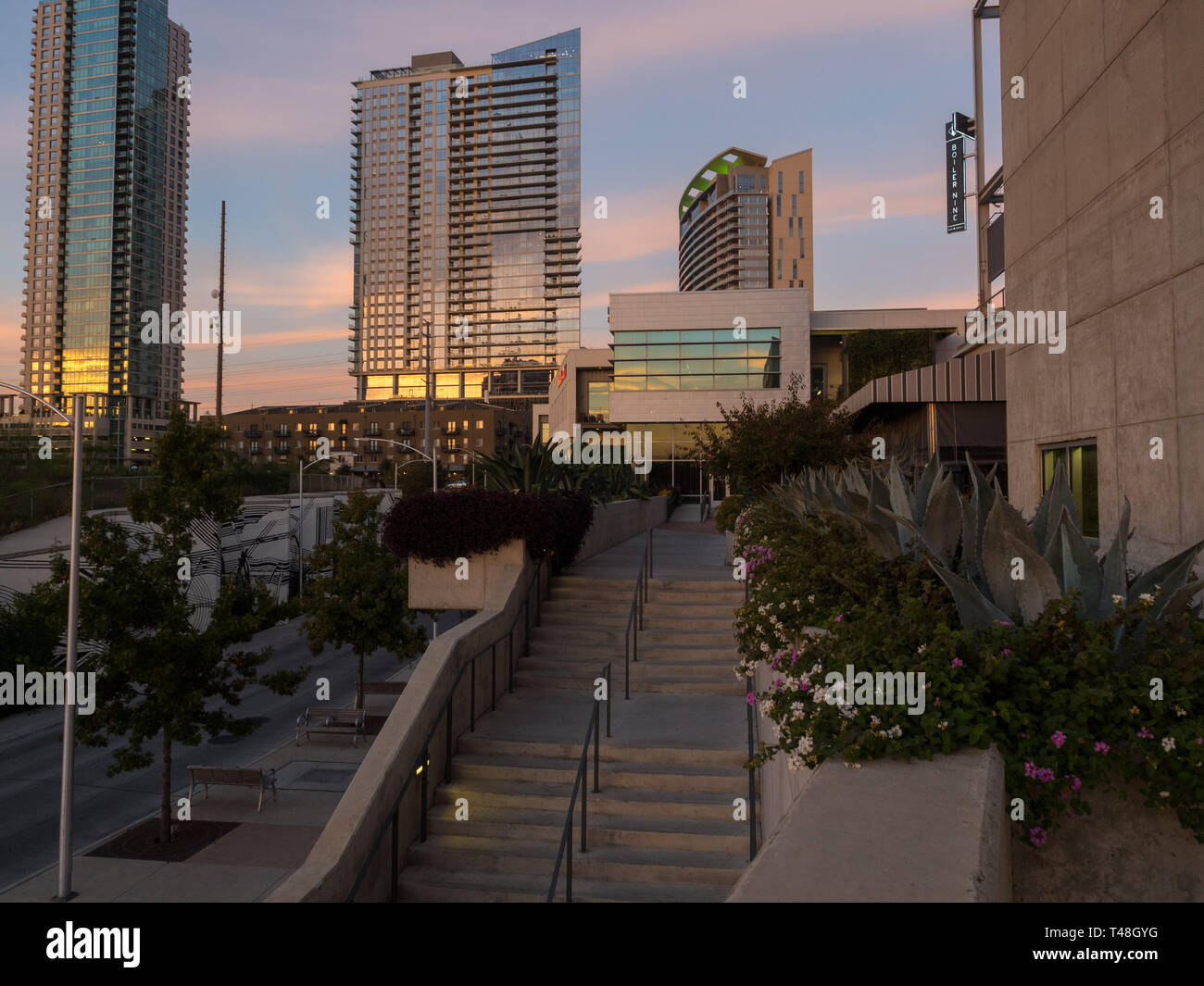 Seaholm District in Downtown Austin, Texas bei Sonnenuntergang Stockfoto