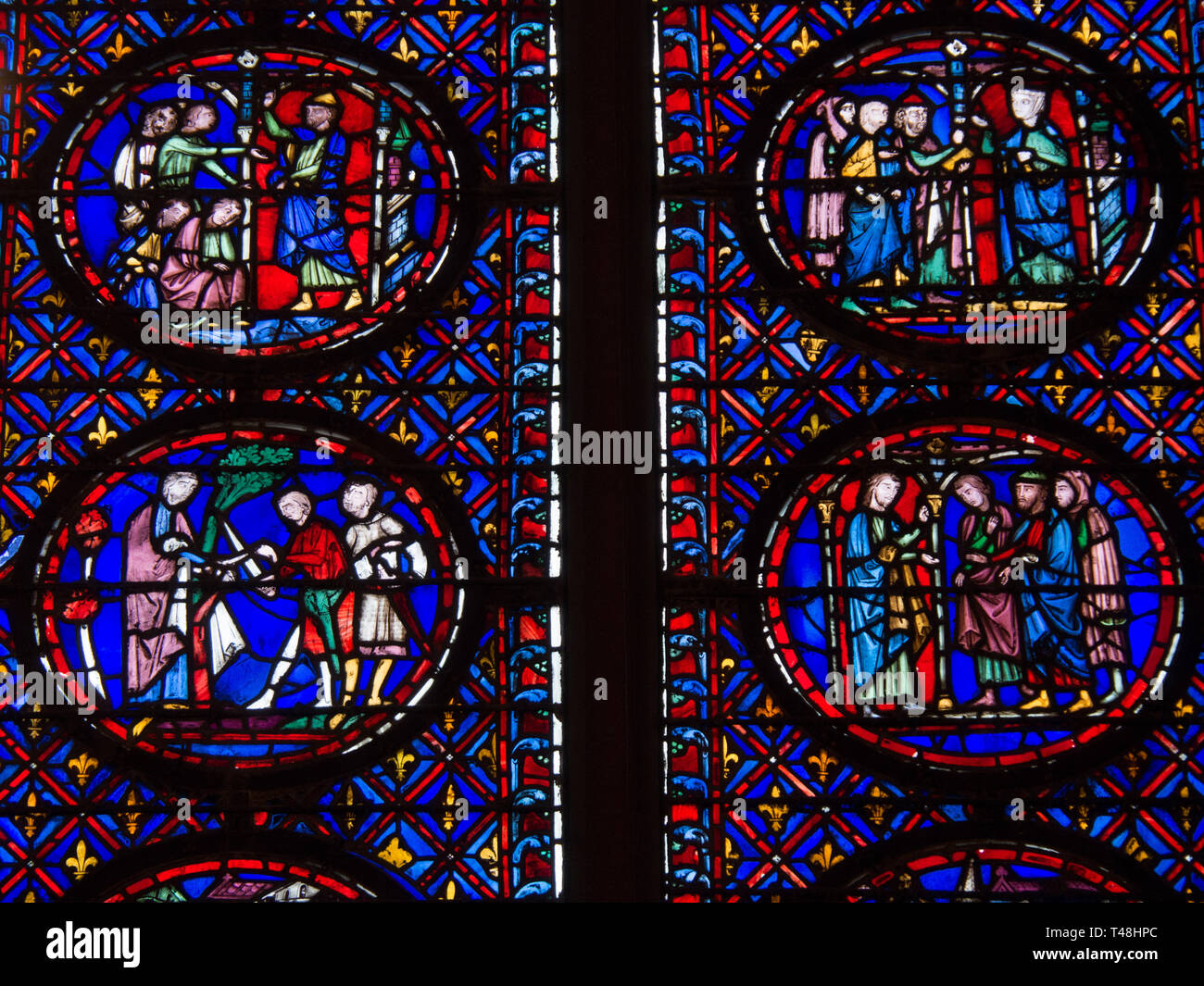 Die Glasfenster in der Sainte-Chapelle in Paris, Frankreich Stockfoto