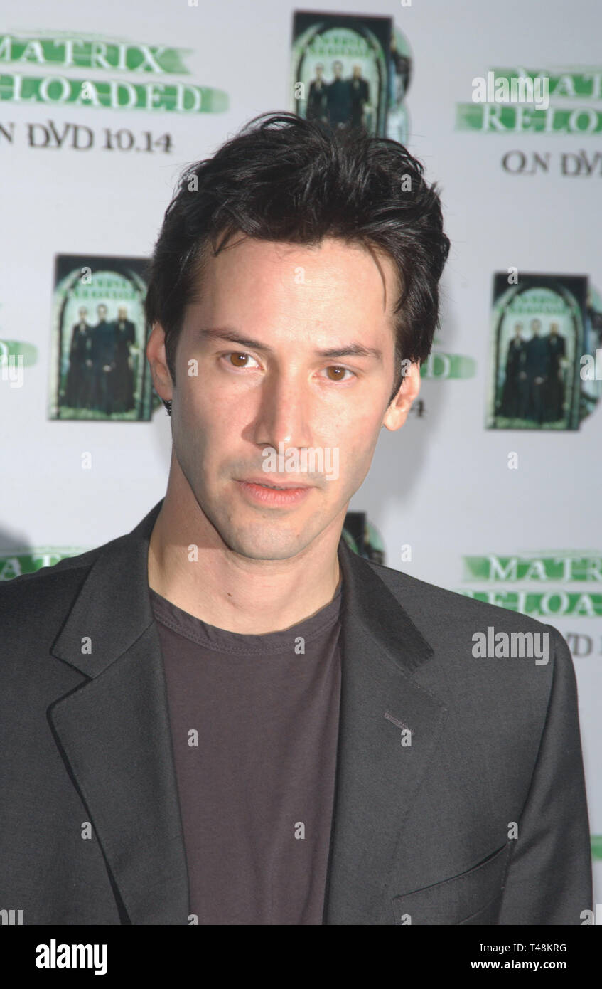 Keanu reeves die matrix neu geladen -Fotos und -Bildmaterial in hoher ...