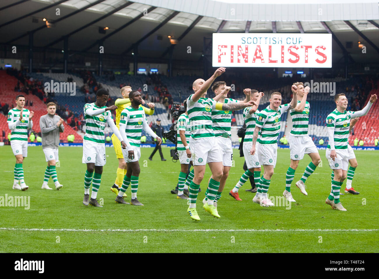 Glasgow, Schottland - 14. April 2019. Celtic Spieler feiern den William Hill Scottish Cup Halbfinale zwischen Celtic und Aberdeen Stockfoto