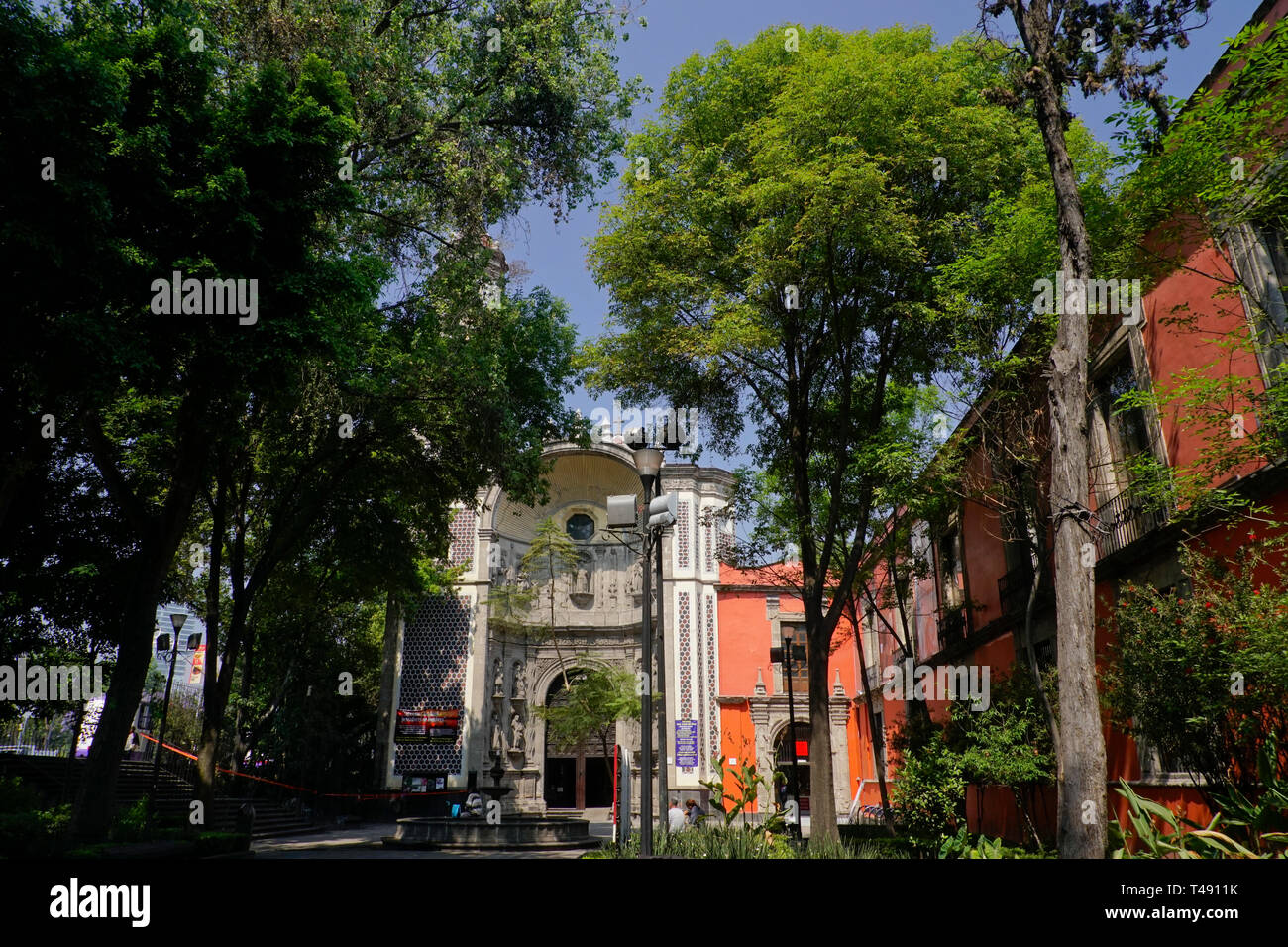 San Juan de Dios Kathedrale und der Franz Mayer Museum in Mexiko City, Mexiko Stockfoto