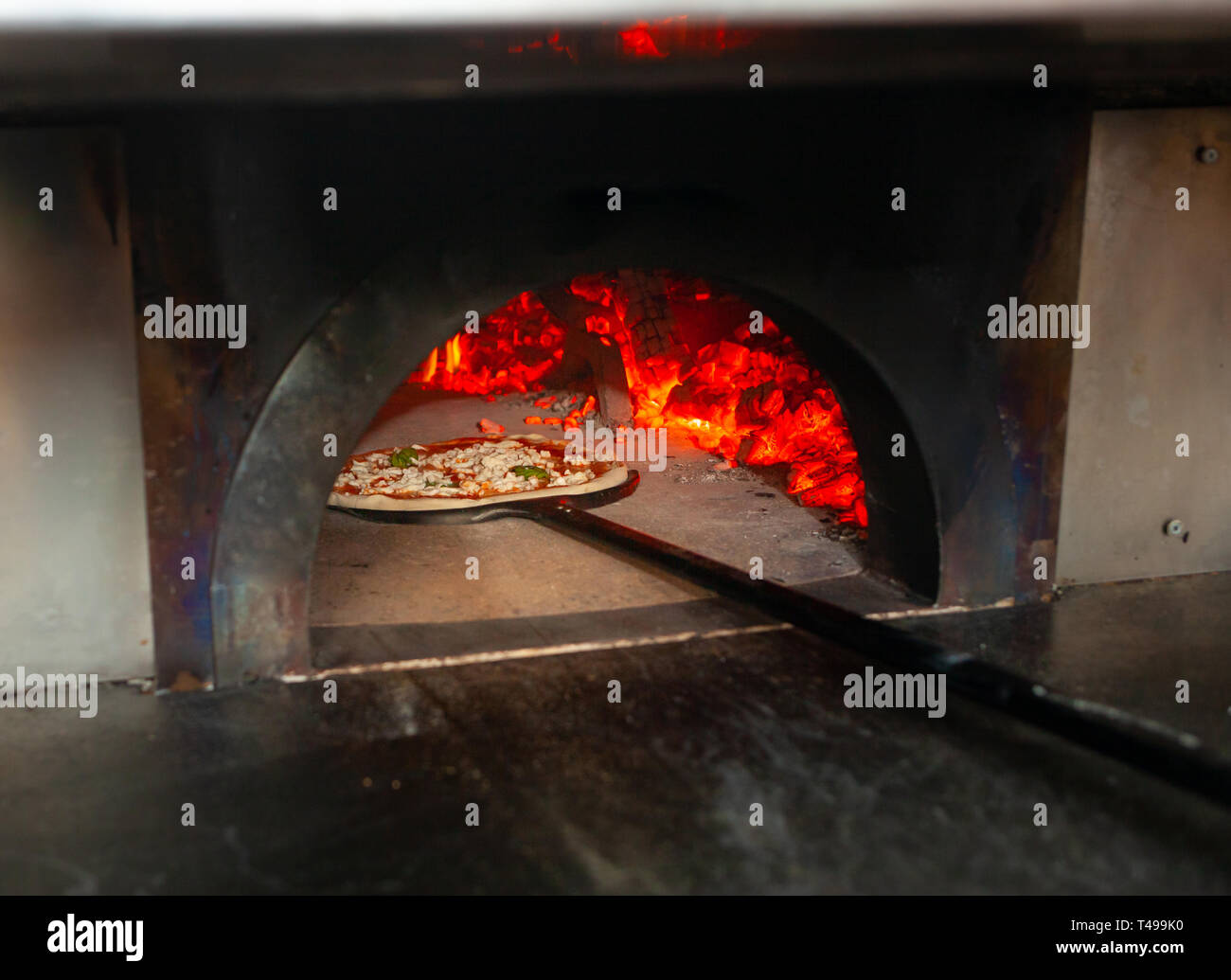 Backofen aus stein Fotos und Bildmaterial in hoher Auflösung Alamy