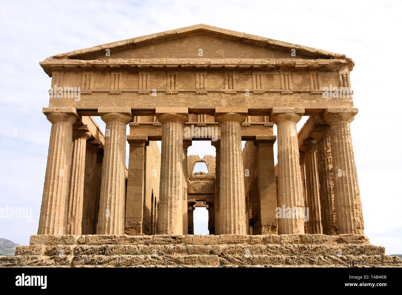 Agrigento, Sizilien Insel in Italien. Berühmte Valle dei Templi, UNESCO-Weltkulturerbe. Griechische Tempel - Überreste der Tempel der Concordia. Stockfoto