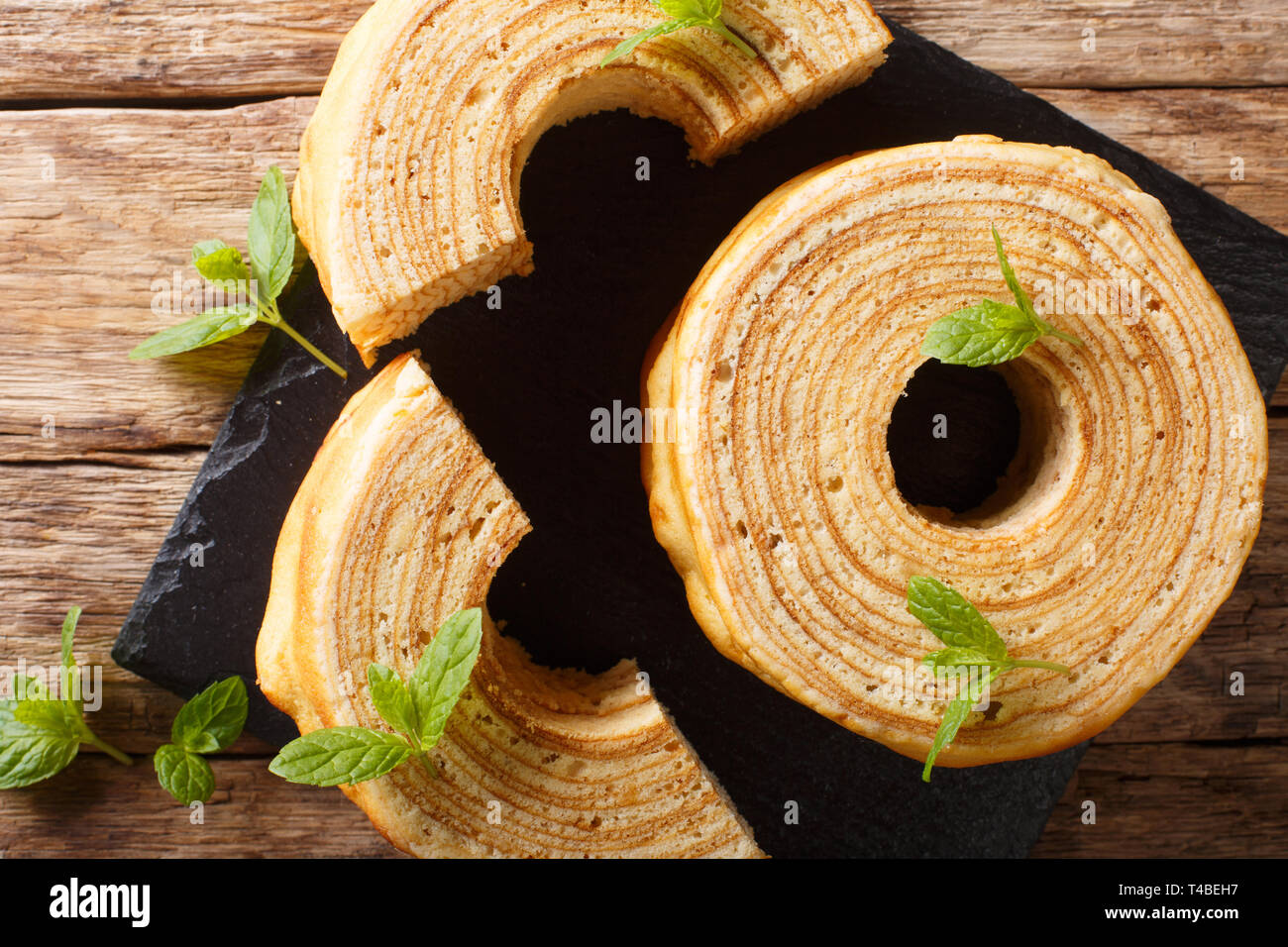 Deutsch für Baum Kuchen, Baumkuchen ist manchmal auch als Baumkuchen ...