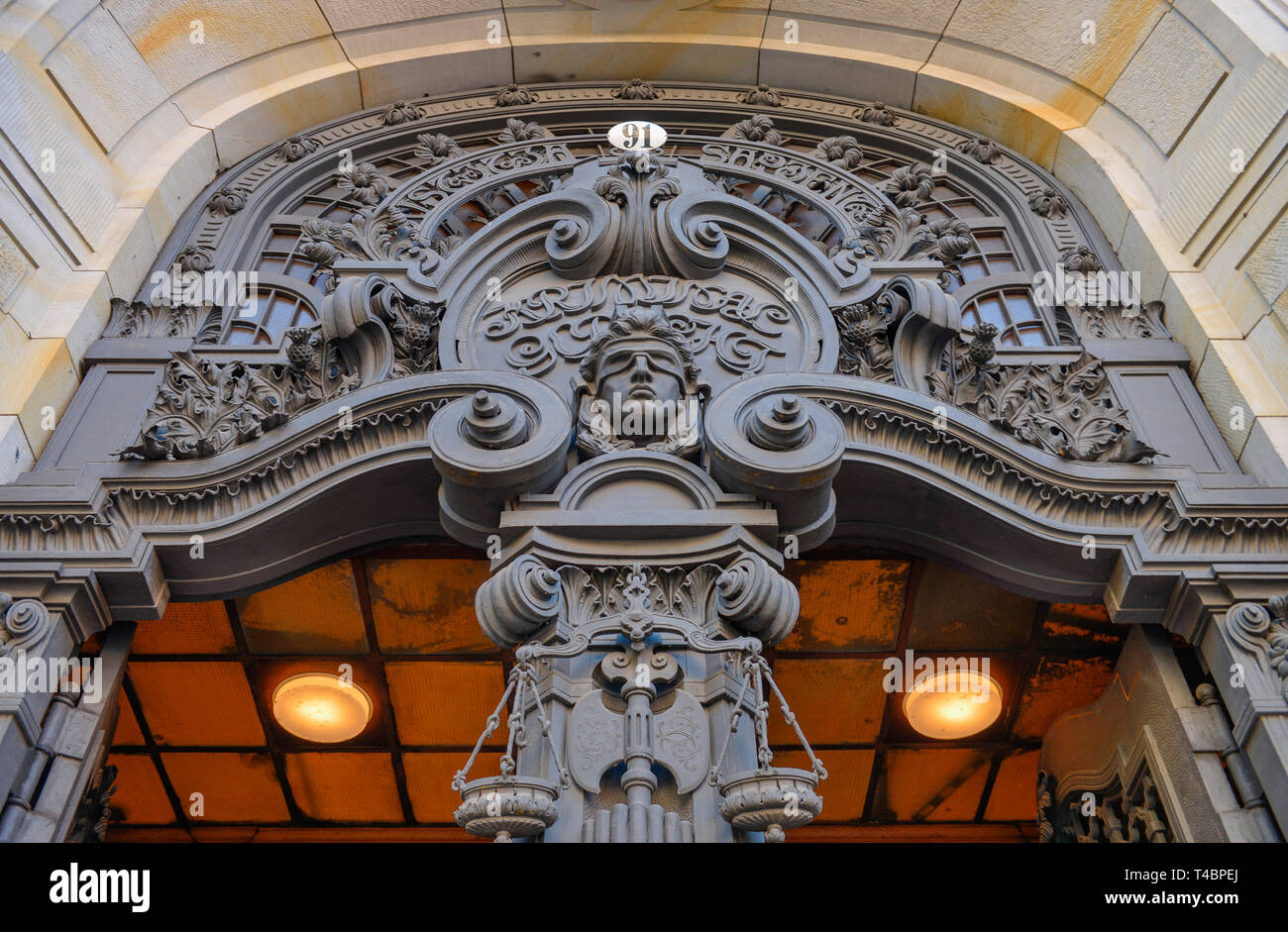 Justitia, Kriminalgericht, Turmstraße, Moabit, Mitte, Berlin, Deutschland Stockfoto