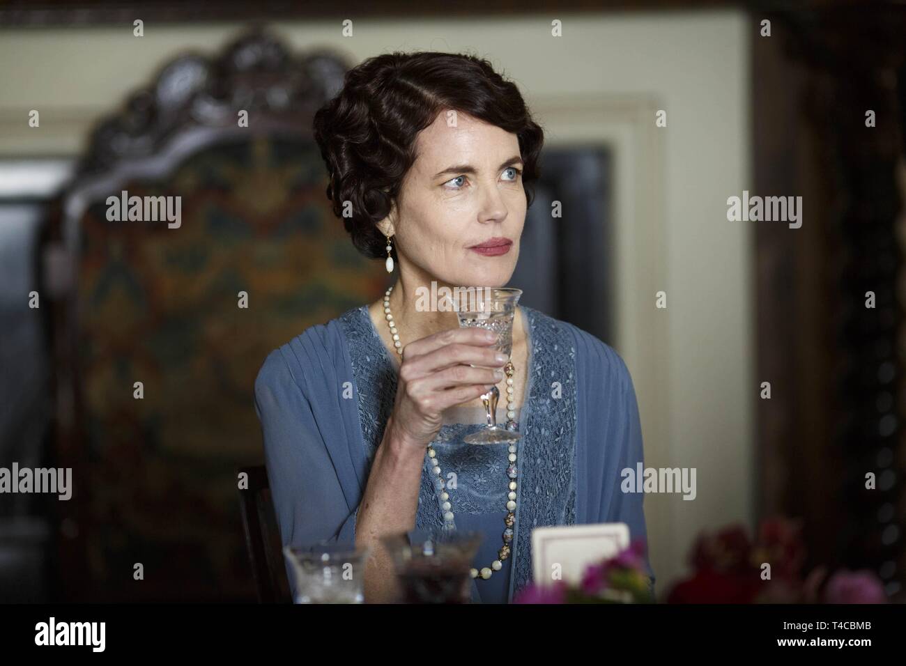 ELIZABETH MCGOVERN im Downton Abbey (2010). Staffel 6 Folge 6. Credit: KARNEVAL FILME/Album Stockfoto