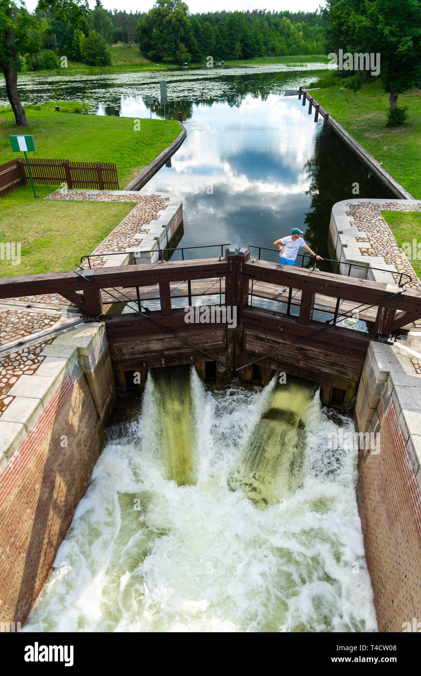 Mikaszowka Augustow Lock auf dem Kanal, Polen Stockfoto