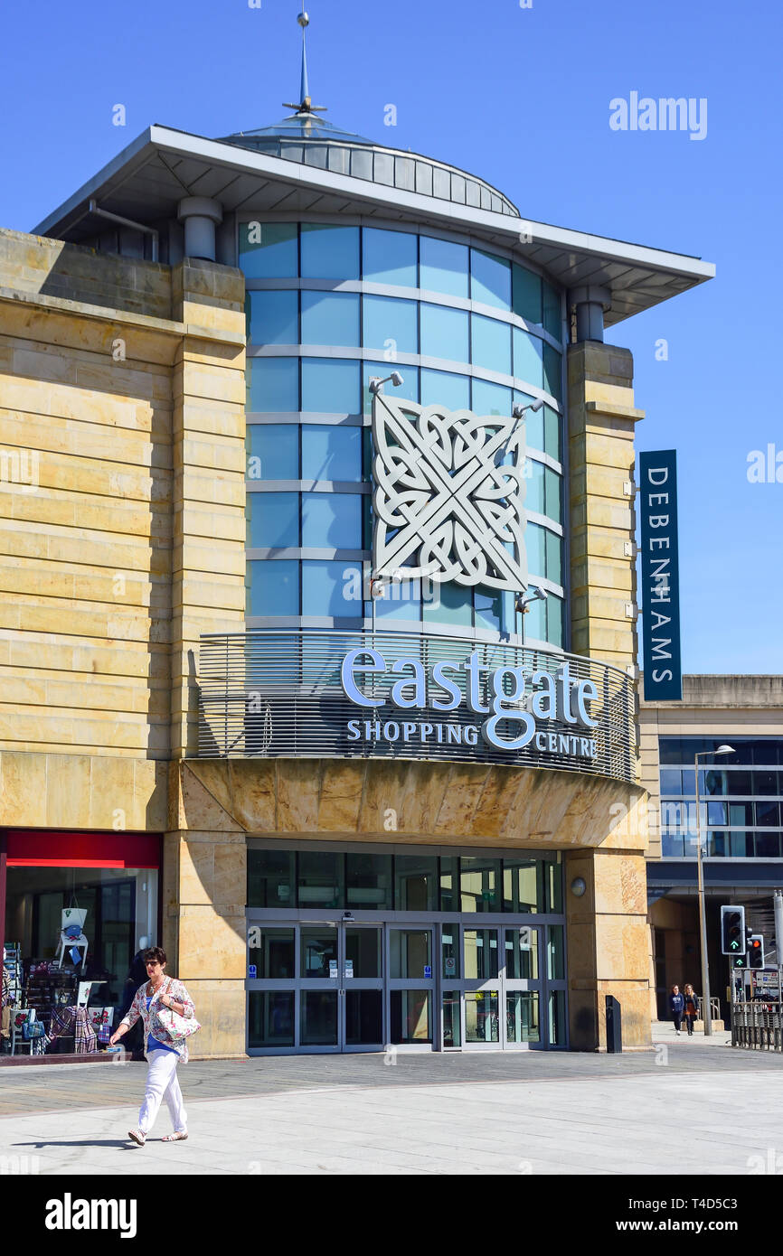 Eingang zum Einkaufszentrum Eastgate, Falcon Square, Inverness, Highland, Schottland, Vereinigtes Königreich Stockfoto