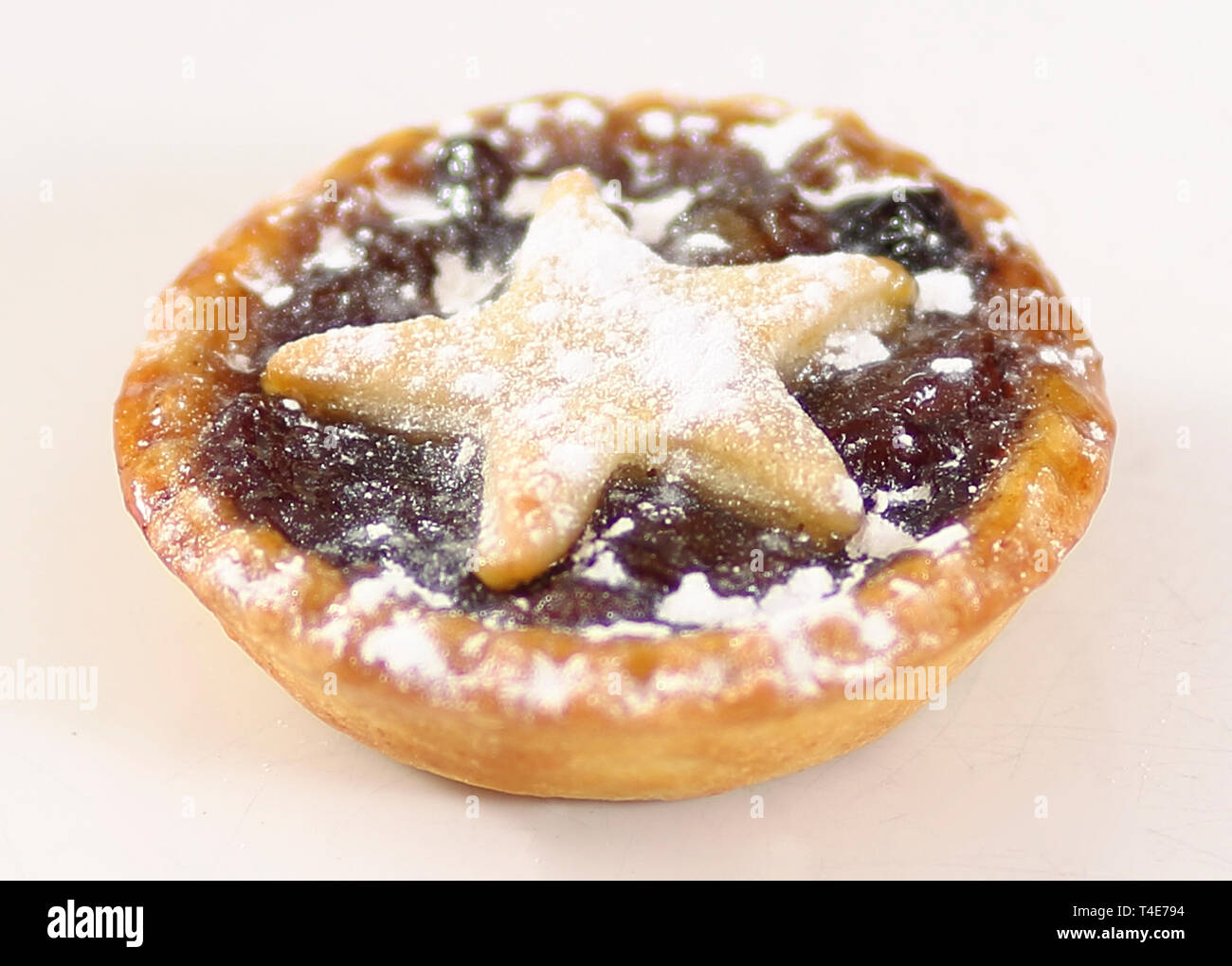 Kinder Feiern Kuchen Stockfotos und -bilder Kaufen - Alamy Kinder Feiern Kuchen Stockfotos und -bilder Kaufen - Alamy