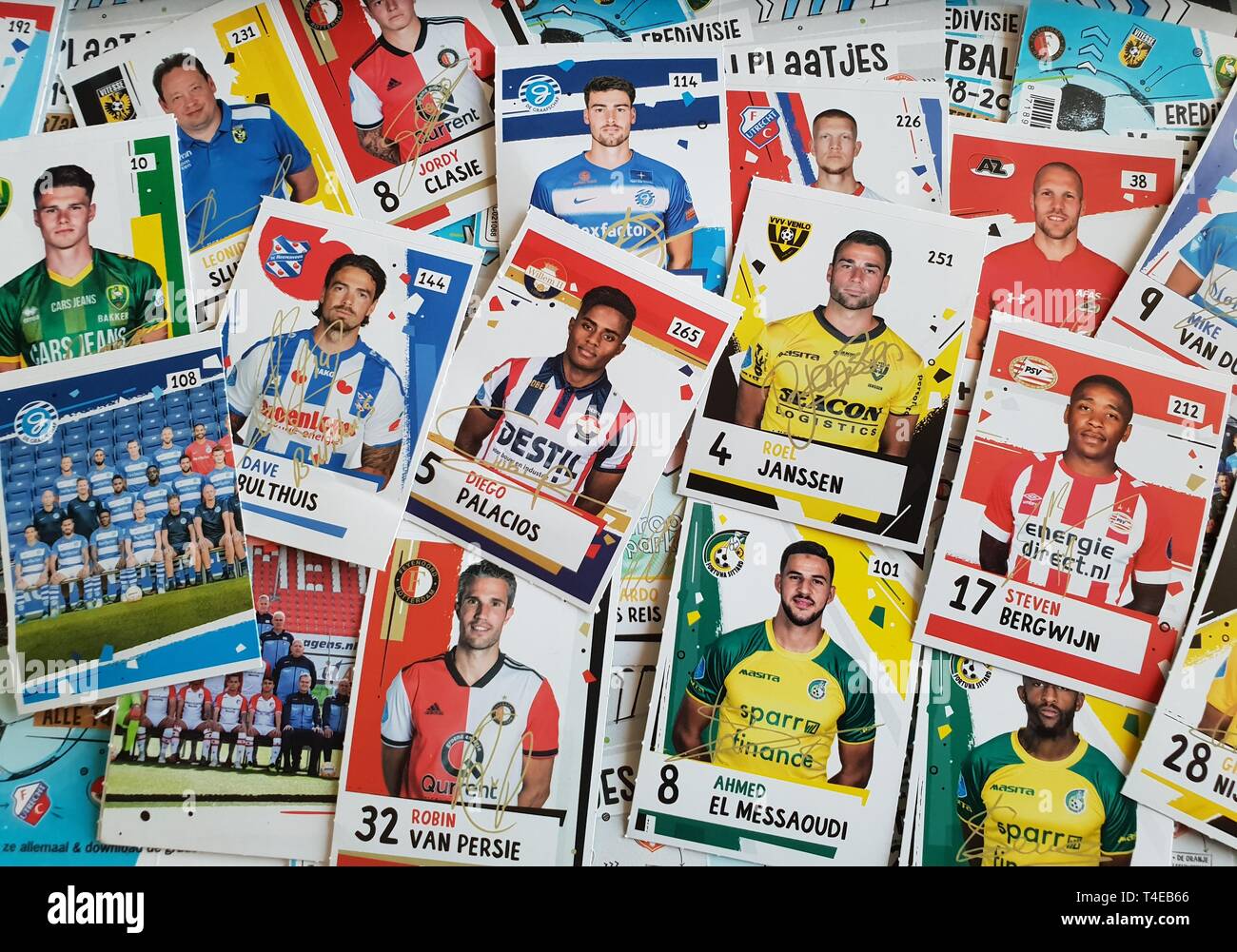 Fußball Karten der Eredivisie in den Niederlanden, Albert Heijn Supermarkt gegeben Stockfoto