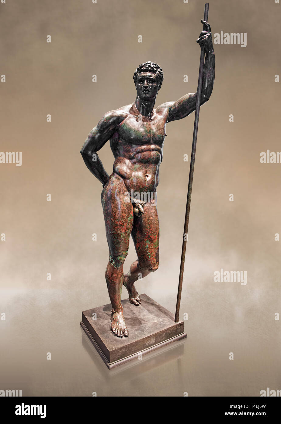 Seltene griechische Bronzestatue Wie die hellenistischen Prinz, ein 2 Cent BC Hellenistic bronze, einer der wenigen in Existenz bekannt. Die Abbildung lehnt sich mit i Stockfoto