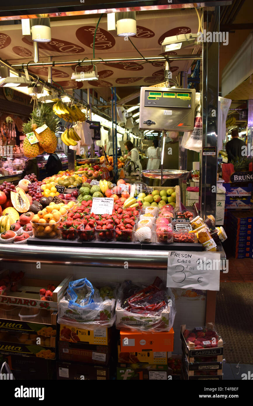 El Cabanyal Markt, Valencia, Spanien, April 2019 Stockfoto