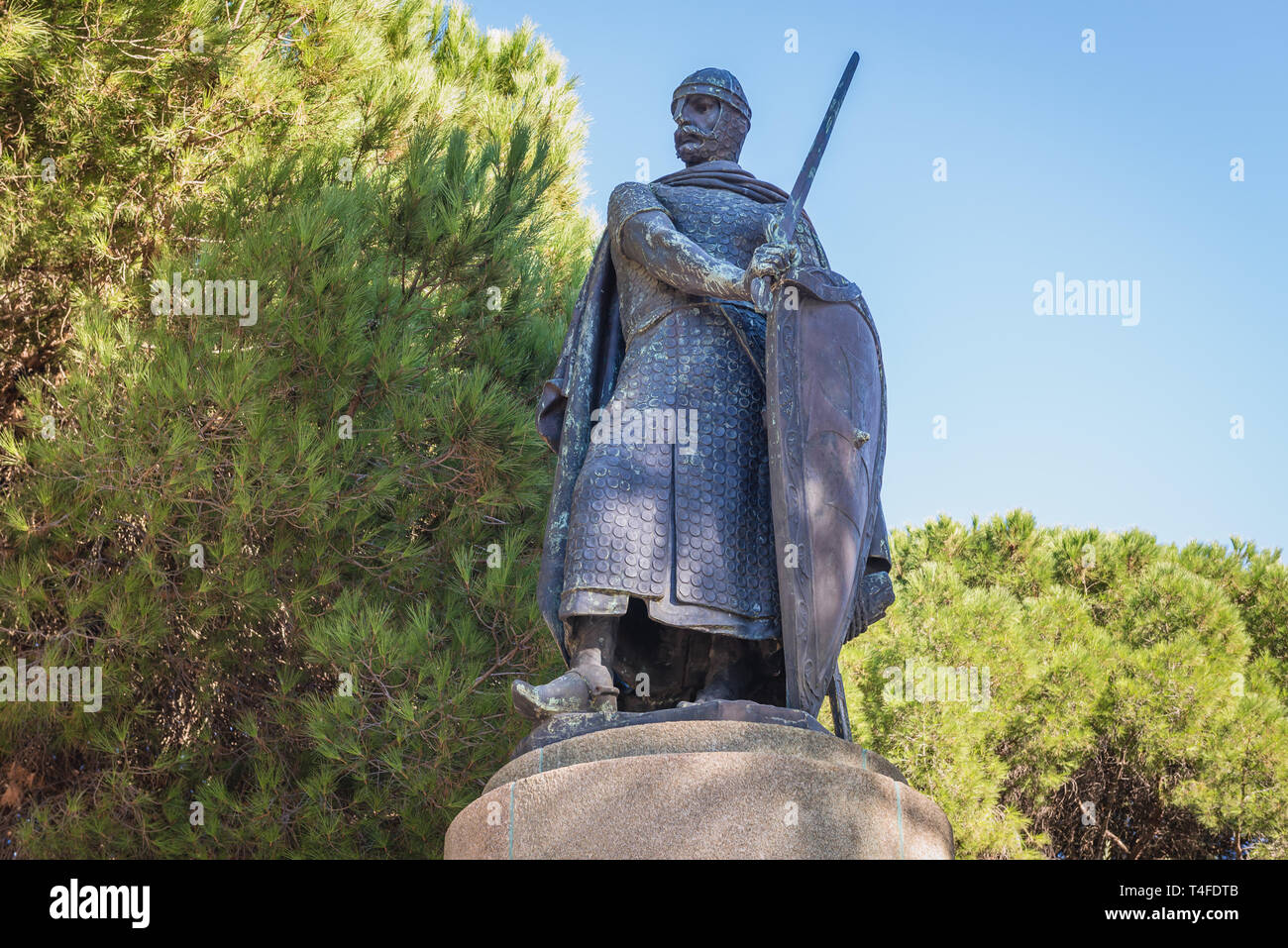 Die Statue von König Afonso Henriques - Afonso I. von Portugal den Spitznamen der Eroberer in Saint George Schloss in Lissabon, Portugal Stockfoto