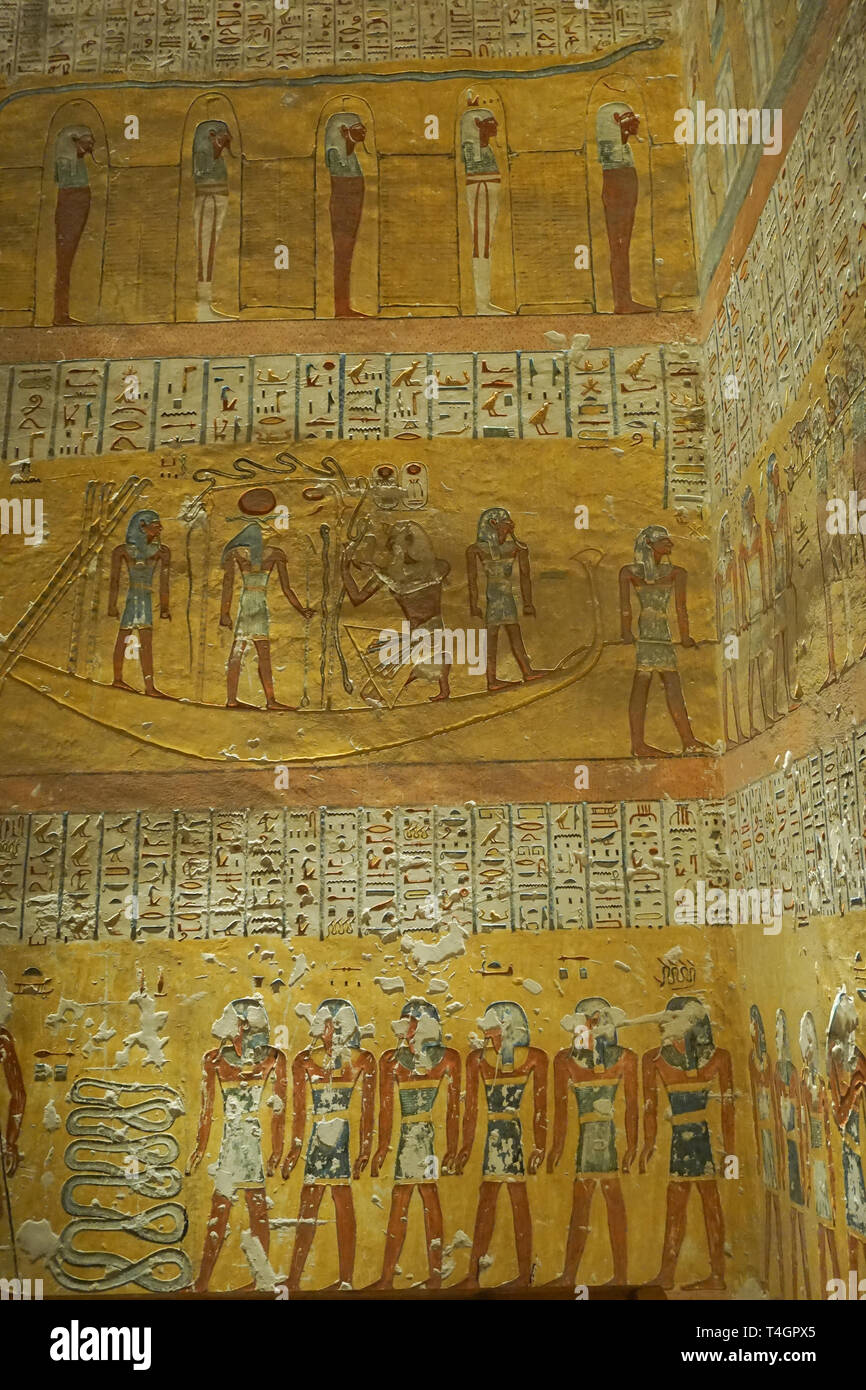 Luxor, Ägypten: Detail der Gestaltungsarbeit im Grab KV 2, der Grabstätte des Pharaos Ramses IV. im Tal der Könige, auf der West Bank von den Nil. Stockfoto