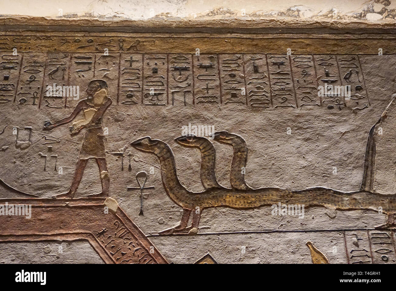 Luxor, Ägypten: Detail der Gestaltungsarbeit im Grab KV11, das Grab des Pharao Ramses III. im Tal der Könige am Westufer des Nils. Stockfoto