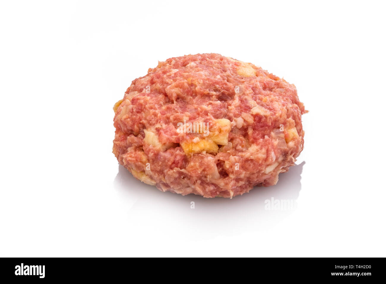 Raw burger Fleisch Ball weiß isoliert focus Stacking Stockfoto