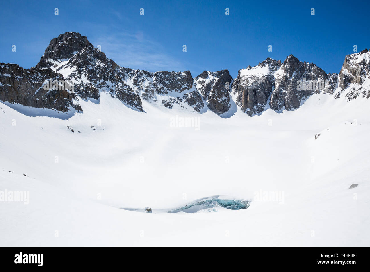 Mount Sill, Polemonium Peak und den Norden Palisade bilden die Skyline von 14.000 ft Gipfel hoch über dem Östlichen der Palisade Gletscher in Kalifornien Stockfoto