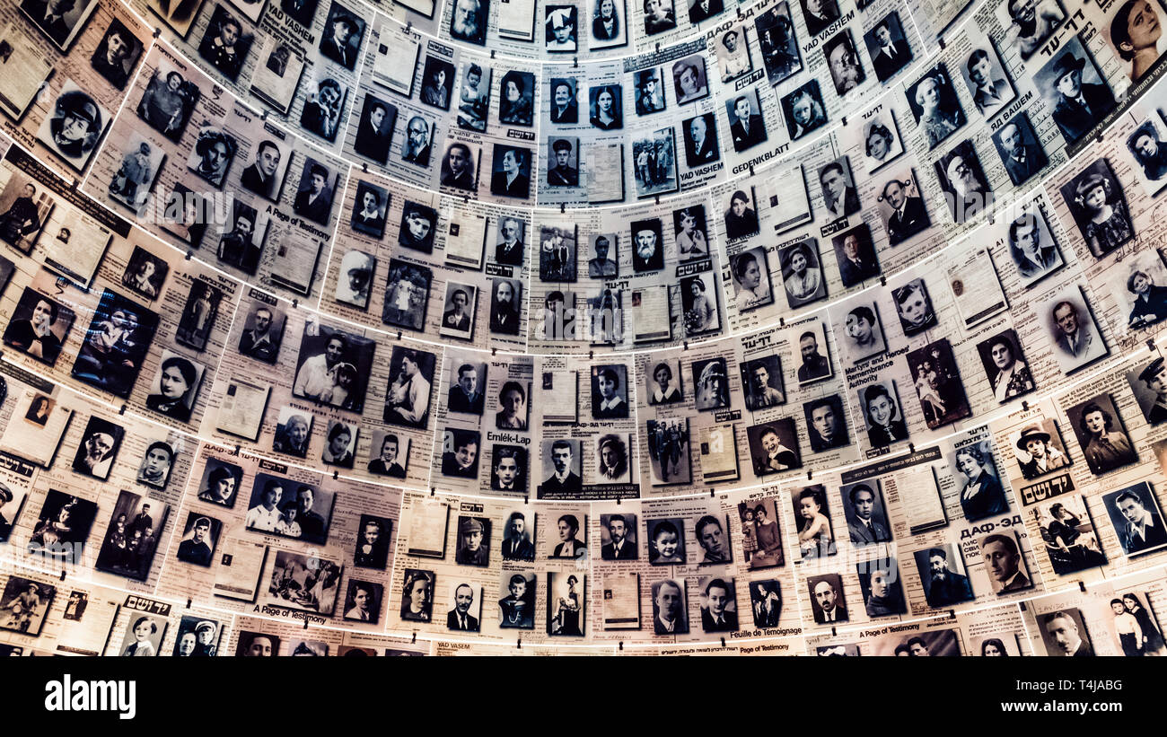 Jerusalem, Israel - 27. Februar 2017: Die Halle der Namen in Yad Vashem Holocaust Gedenkstätte in Jerusalem, Israel Stockfoto