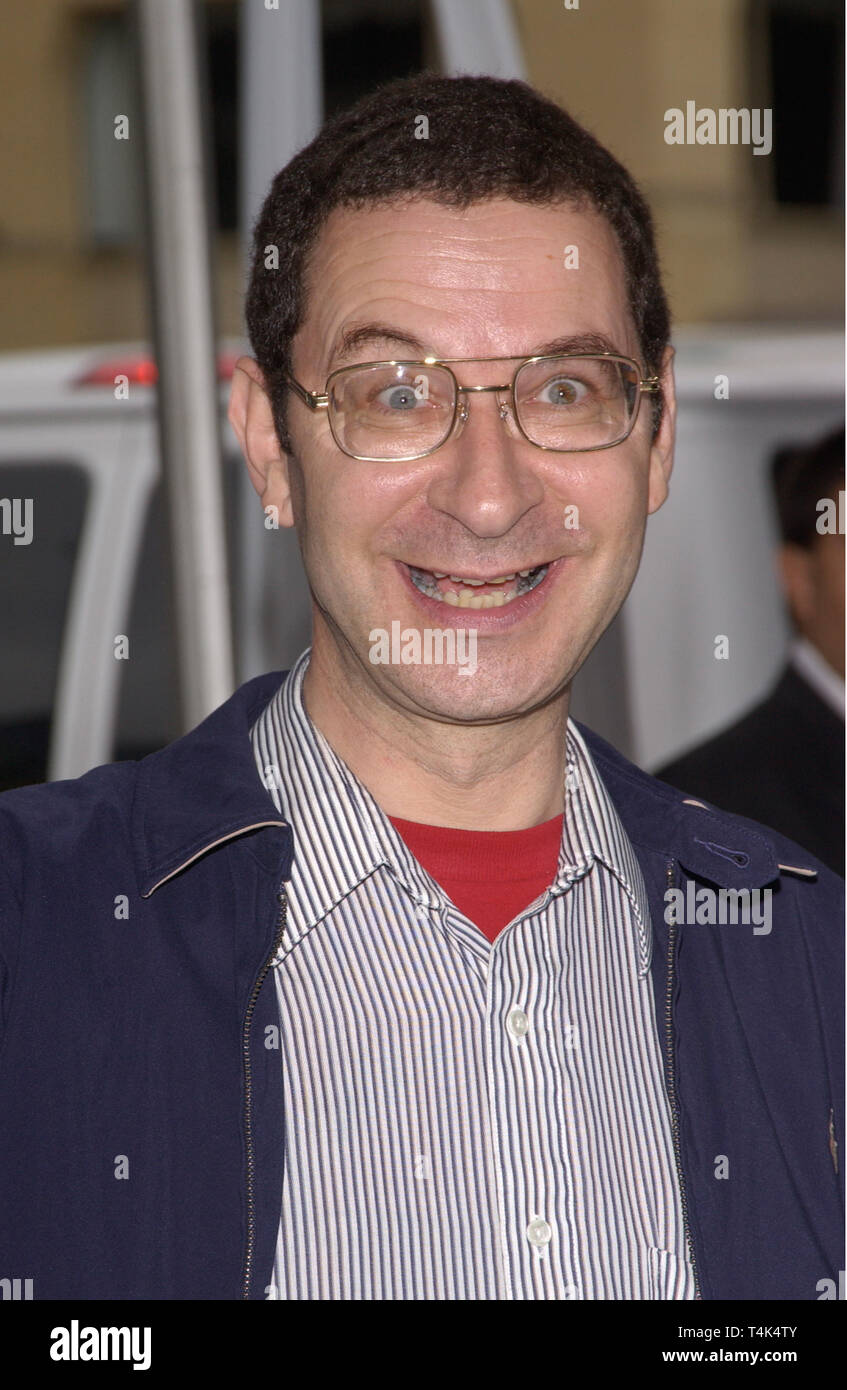 LOS ANGELES, Ca. November 07, 2004: Los Angeles, CA; Schauspielerin EDDIE DEEZZEN im Hollywood Premiere seines neuen Films Polar Express. Stockfoto