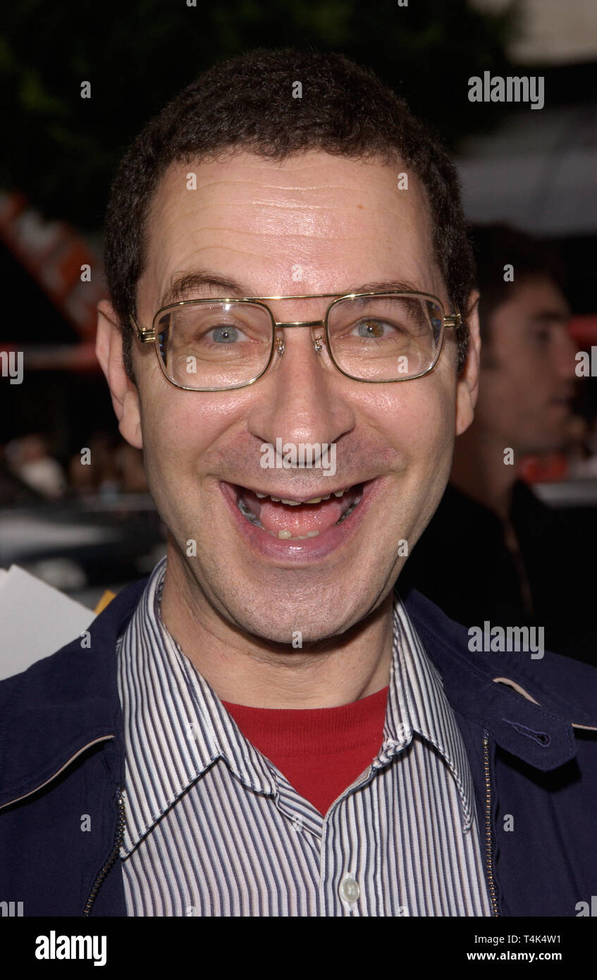 LOS ANGELES, Ca. November 07, 2004: Los Angeles, CA; Schauspielerin EDDIE DEEZZEN im Hollywood Premiere seines neuen Films Polar Express. Stockfoto