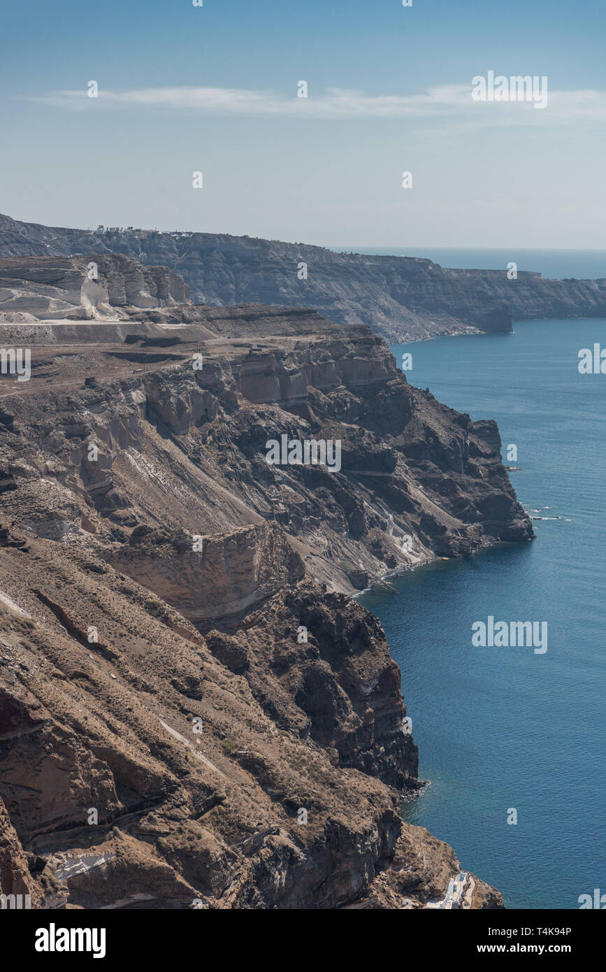 Küste von Santorini in Fira Stockfoto