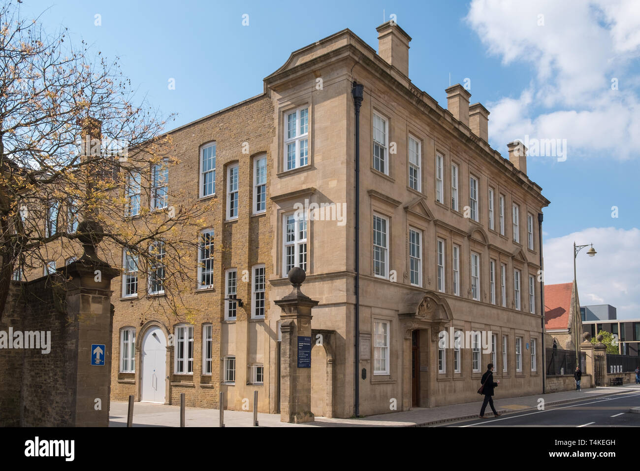 Die alte Radcliffe Infirmary und County Hospital Gebäude am Eingang Radcliffe Informationsstelle Viertel, Teil der Universität Oxford in Oxford, Großbritannien Stockfoto