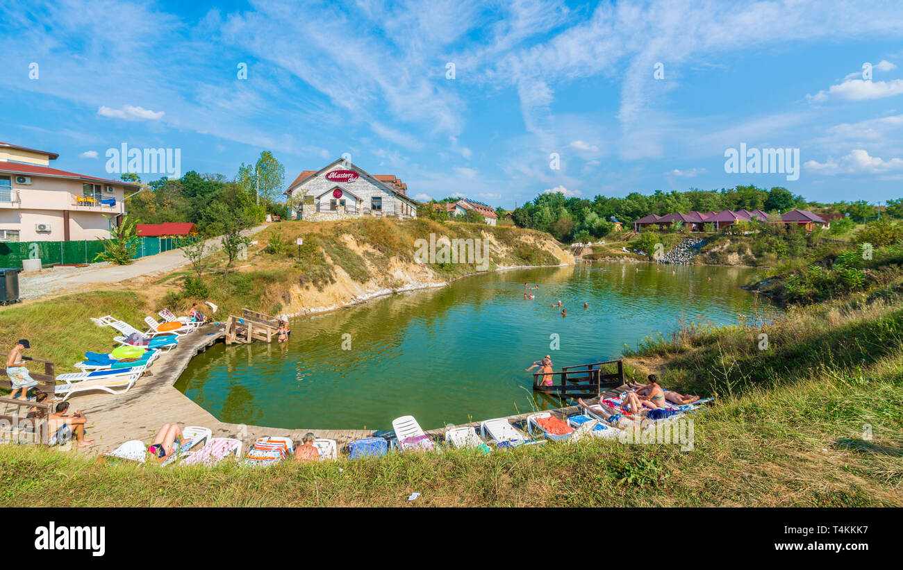 Ocna Sibiului Rumanien 2 September 2018 Spa Und Resort Mit Naturlichen Thermischen Salt Lake Ocna Sibiului Siebenburgen Rumanien Stockfotografie Alamy