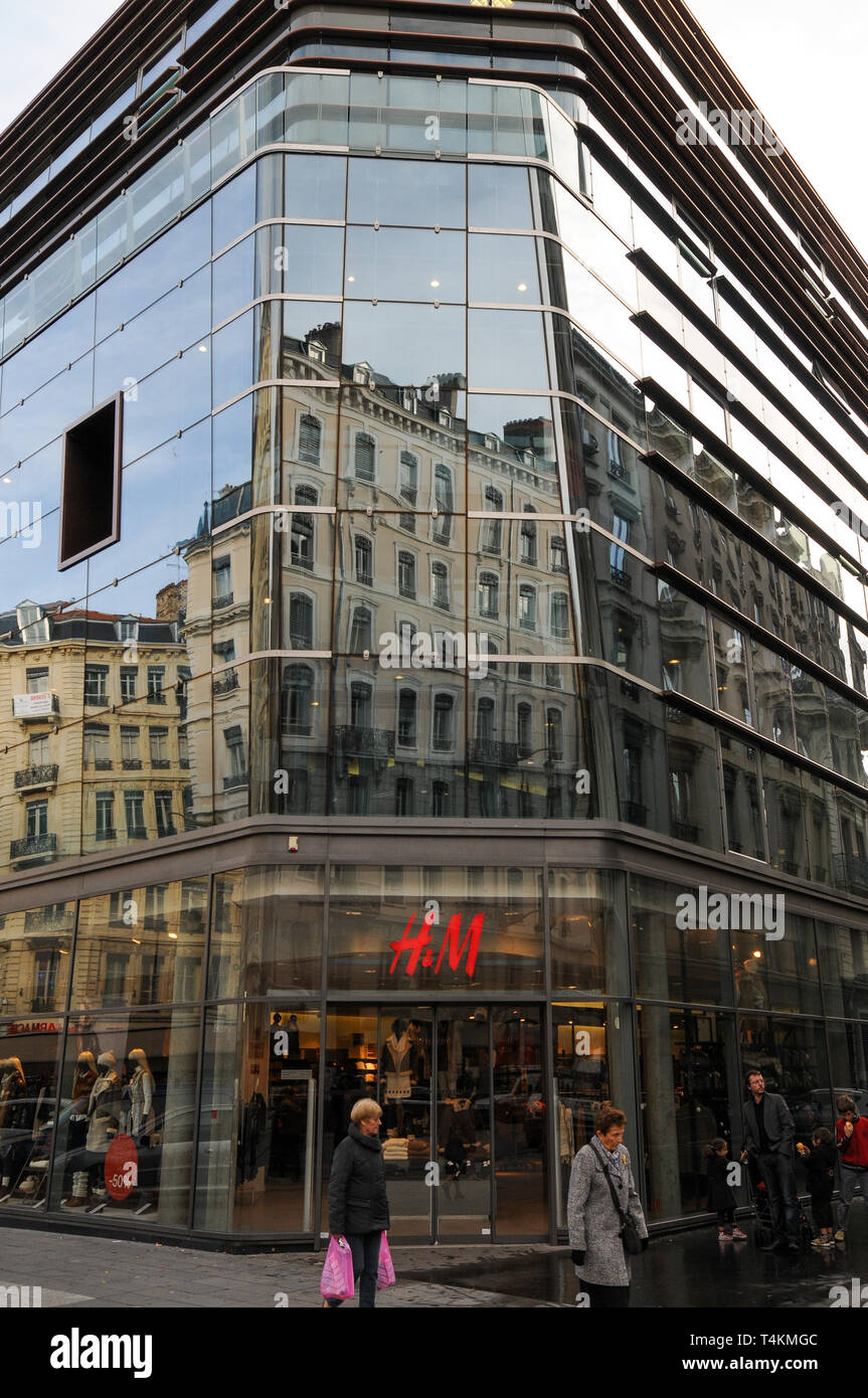 H&M Fashion Shop, Lyon, Frankreich Stockfoto