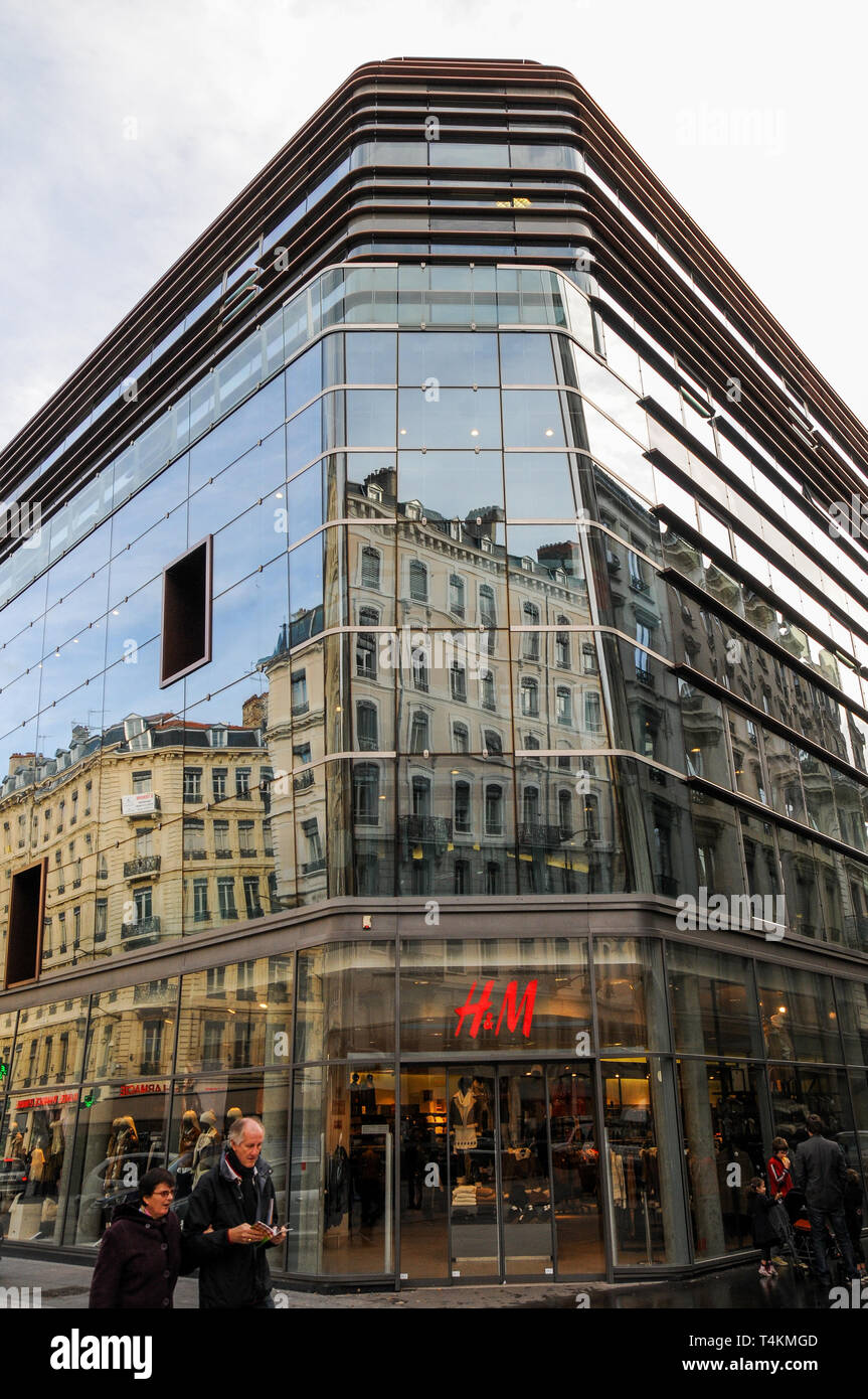 H&M Fashion Shop, Lyon, Frankreich Stockfoto