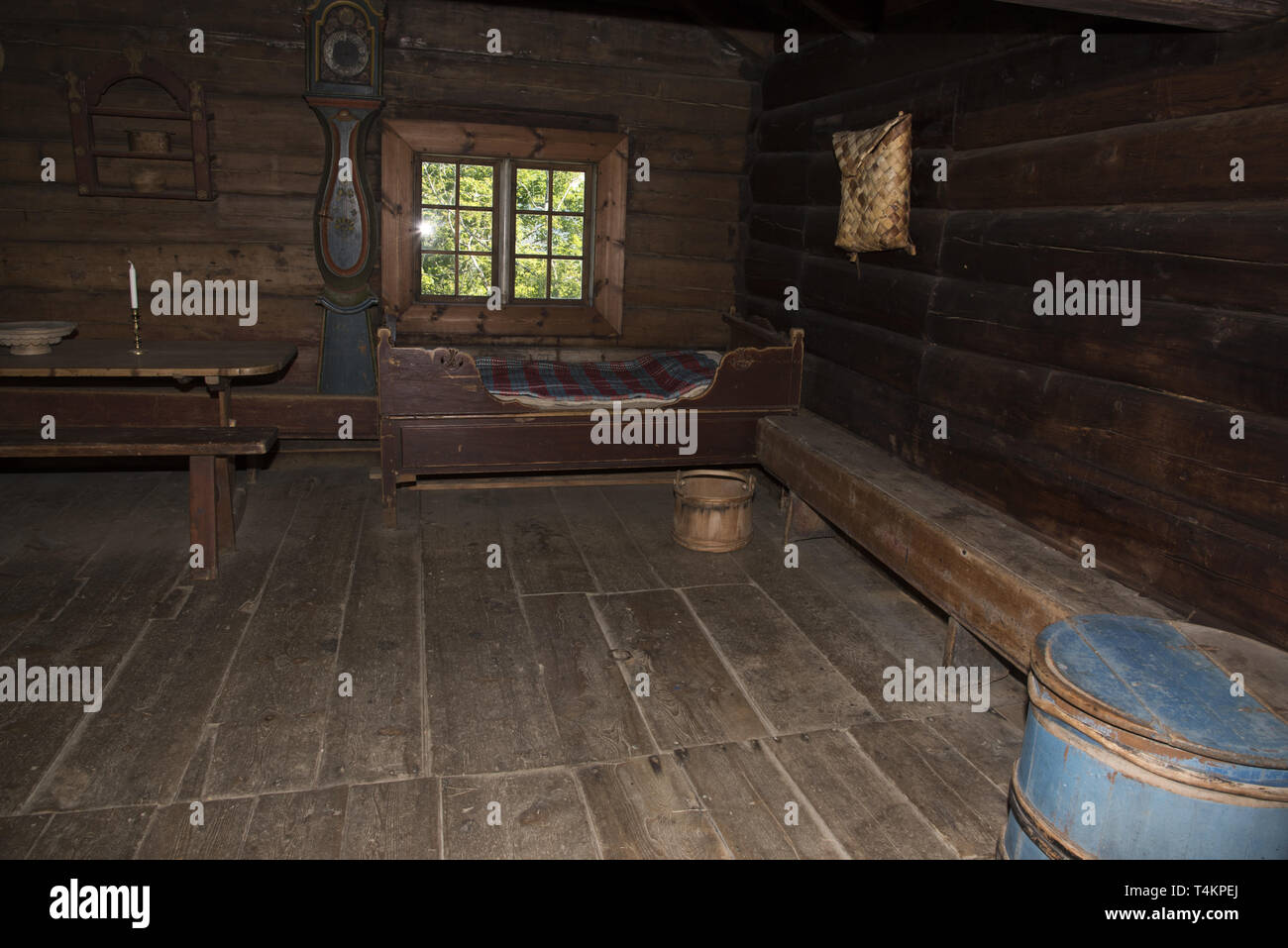 Sverresborg, Trøndelag Folkmuseum ist ein Freilichtmuseum in Trondheim mit alten original Häuser wie Litjbuan Farm von Meldal in Trøndelag county, Stockfoto