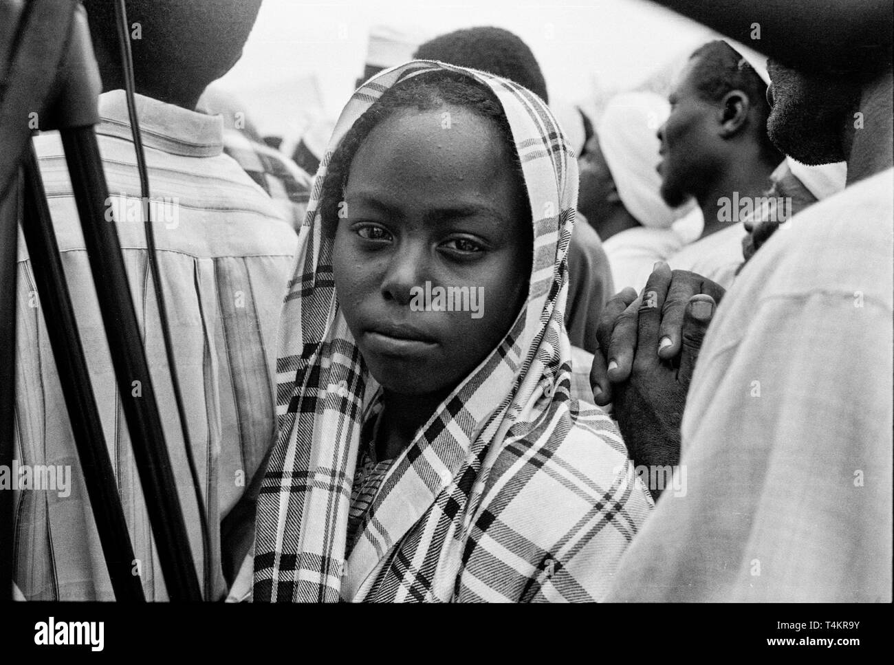 Präsident Omar al-Bashir nimmt an einem Referendum Rallye in den Nuba-Bergen im Sudan, Mai 2004. Stockfoto