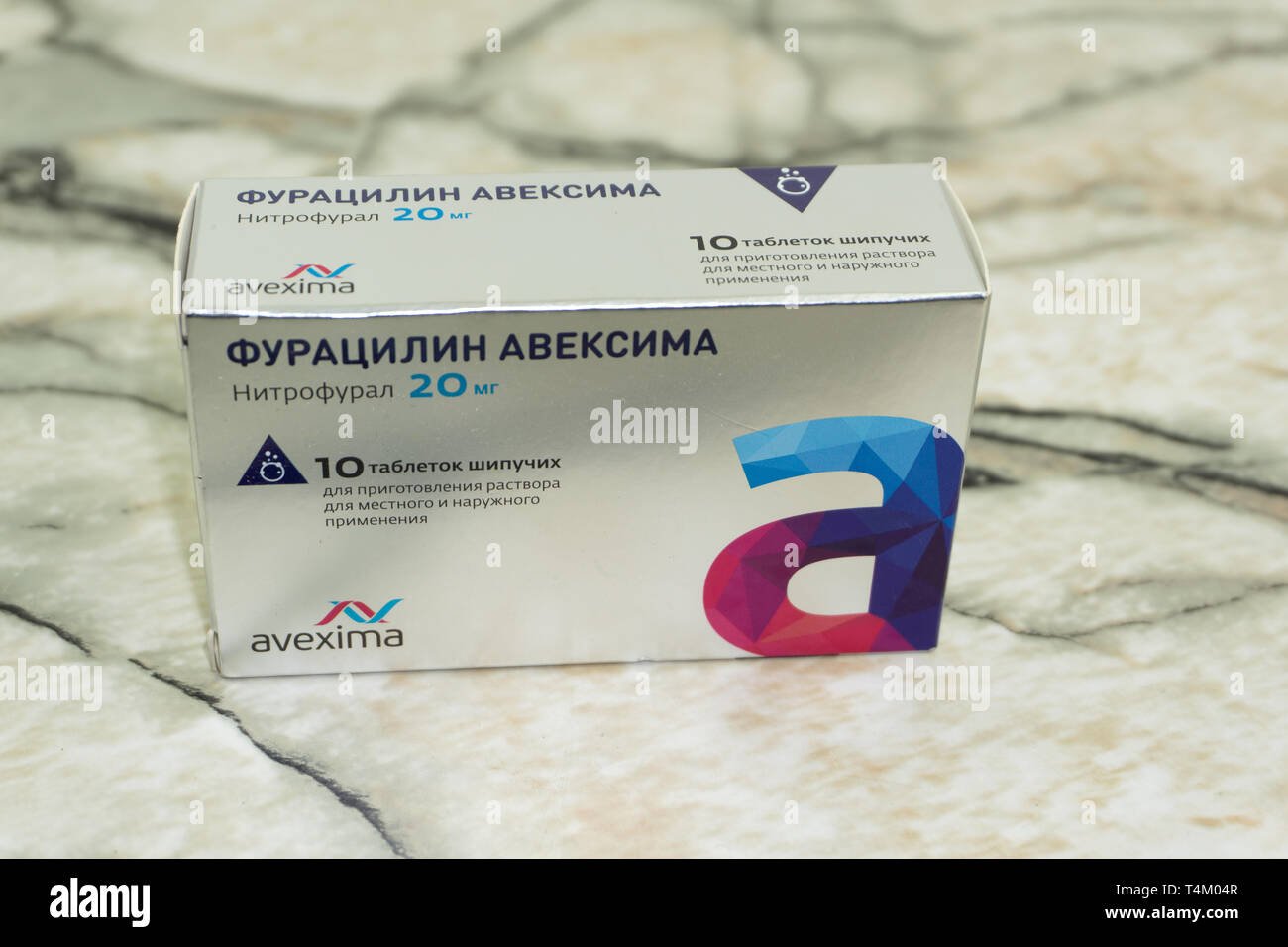 Furatsilin aveksima Pillen verschiedenen Pillen isoliert auf Weiss. Russland Berezniki, 28. September 2018 Stockfoto