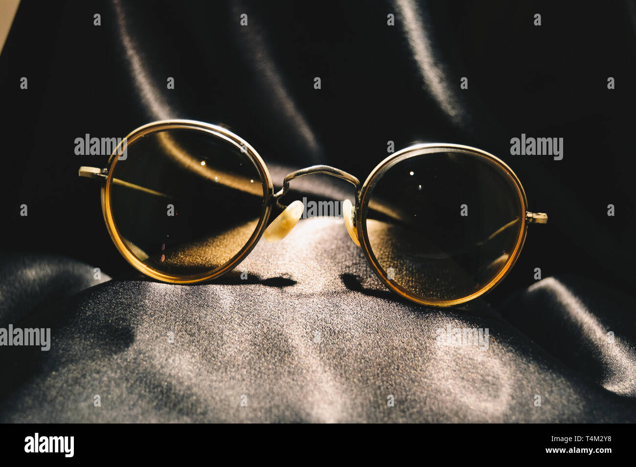 John Lennon Gläser Stockfoto