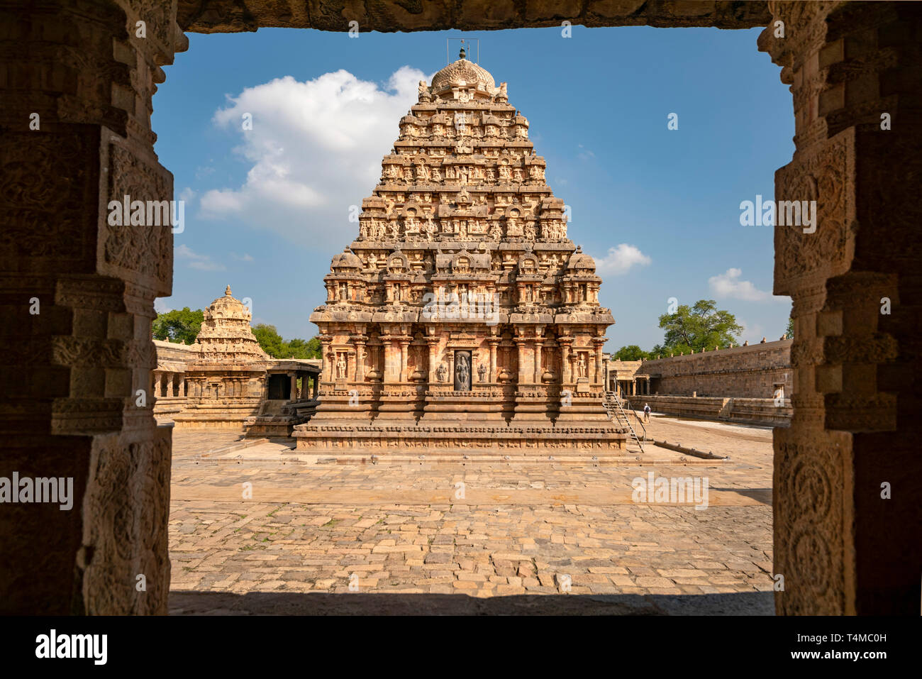 Horizontale Ansicht des Airavatesvara Tempel in Darasuram oder Dharasuram, Indien. Stockfoto